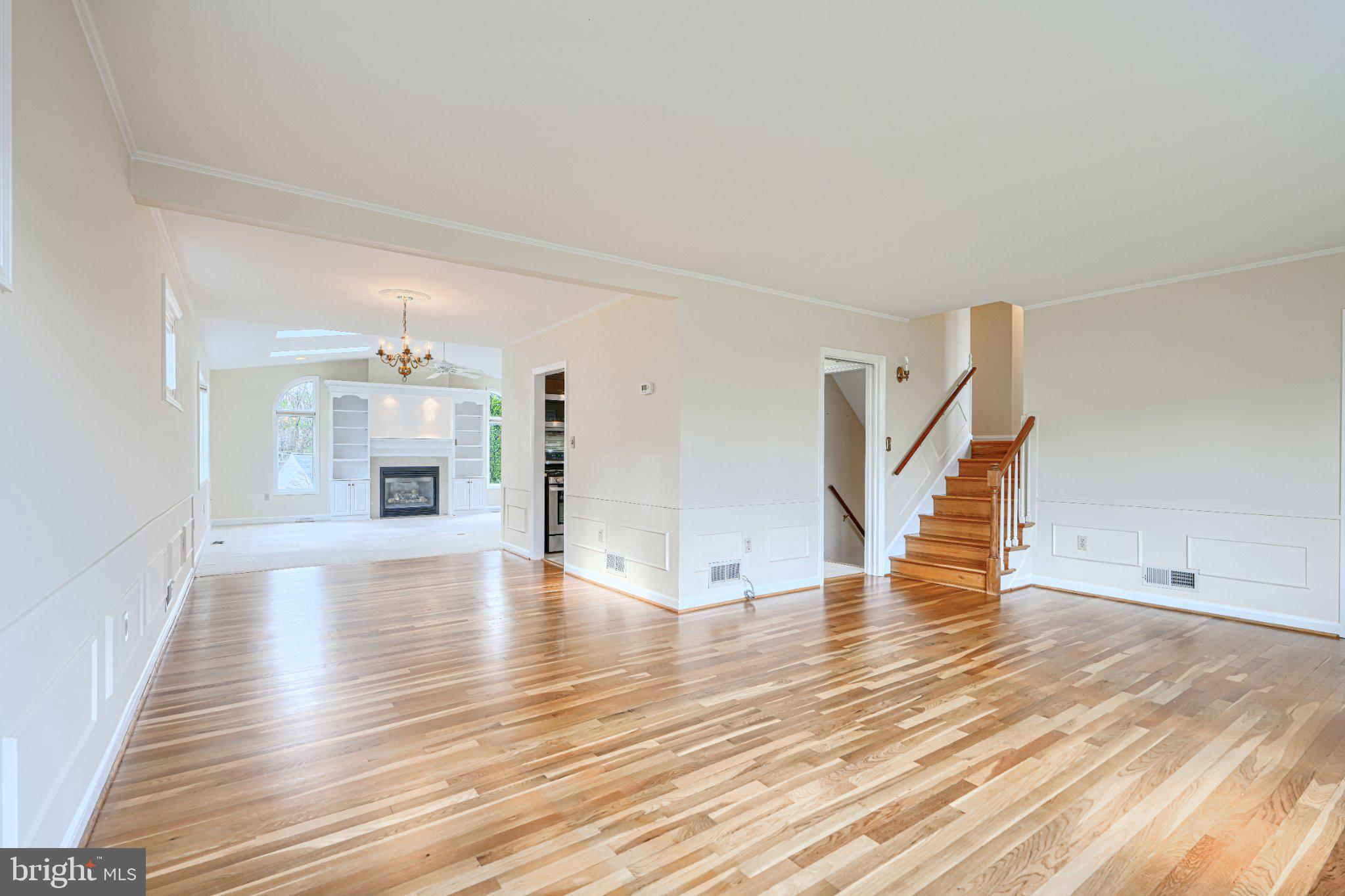 RIDGEFIELD - Residential