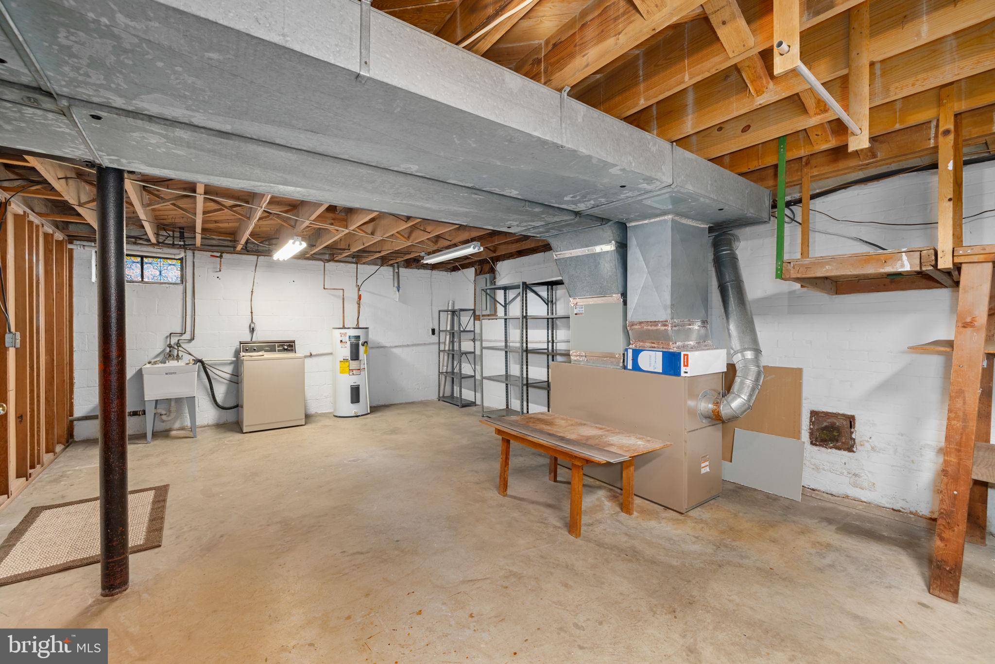 GREEN ACRES - Residential