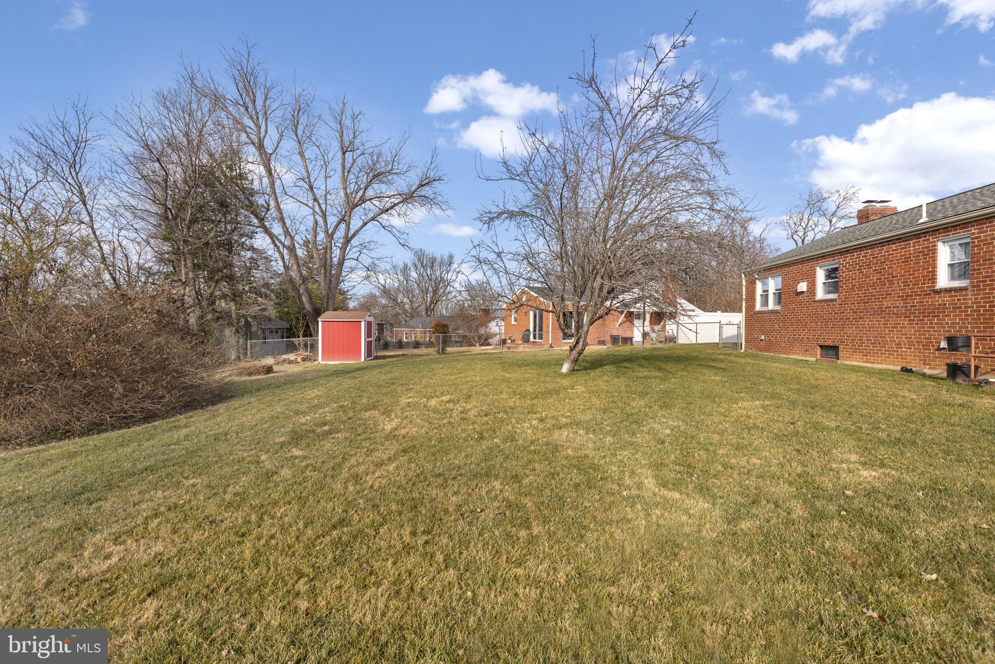 GREEN ACRES - Residential