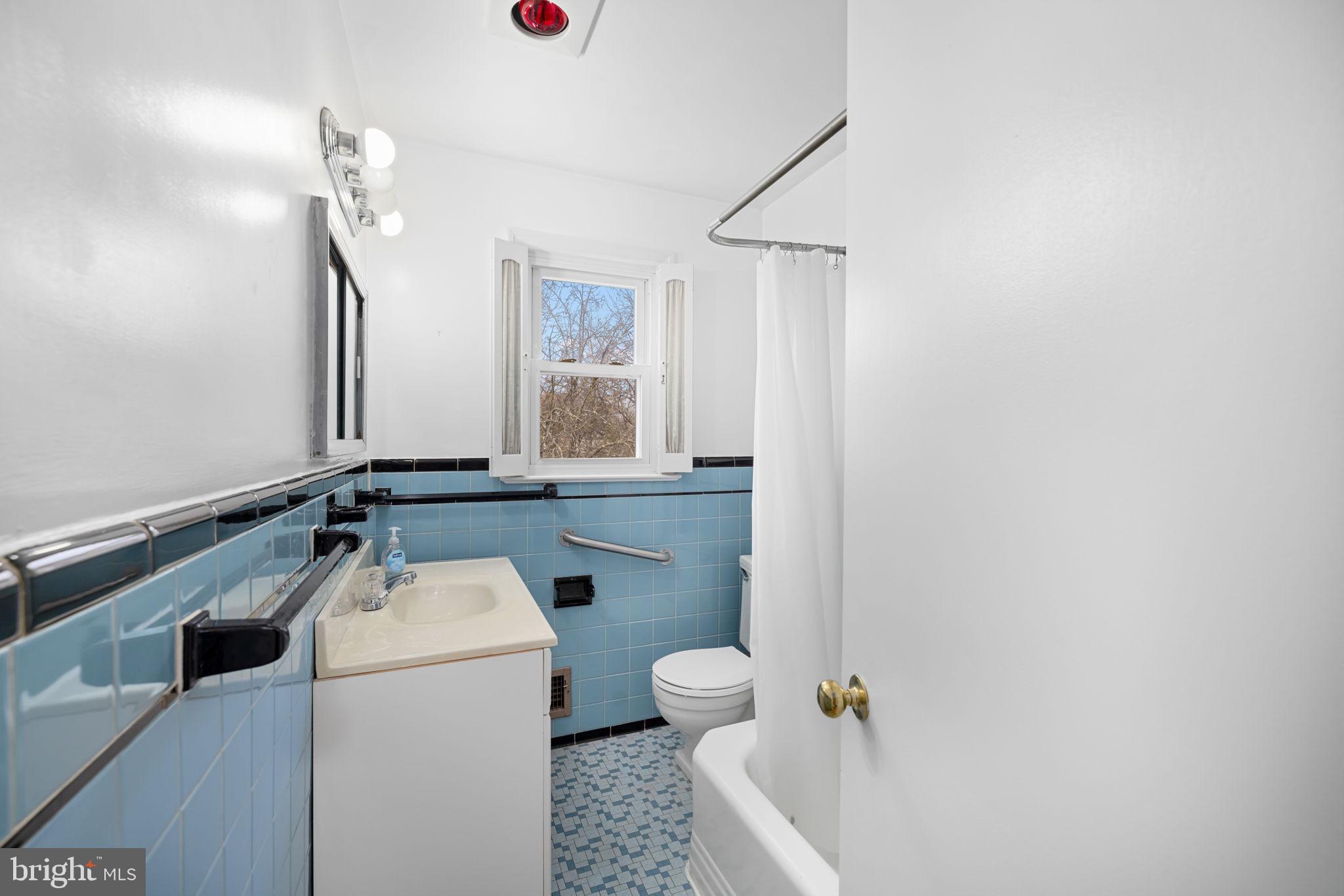 GREEN ACRES - Residential