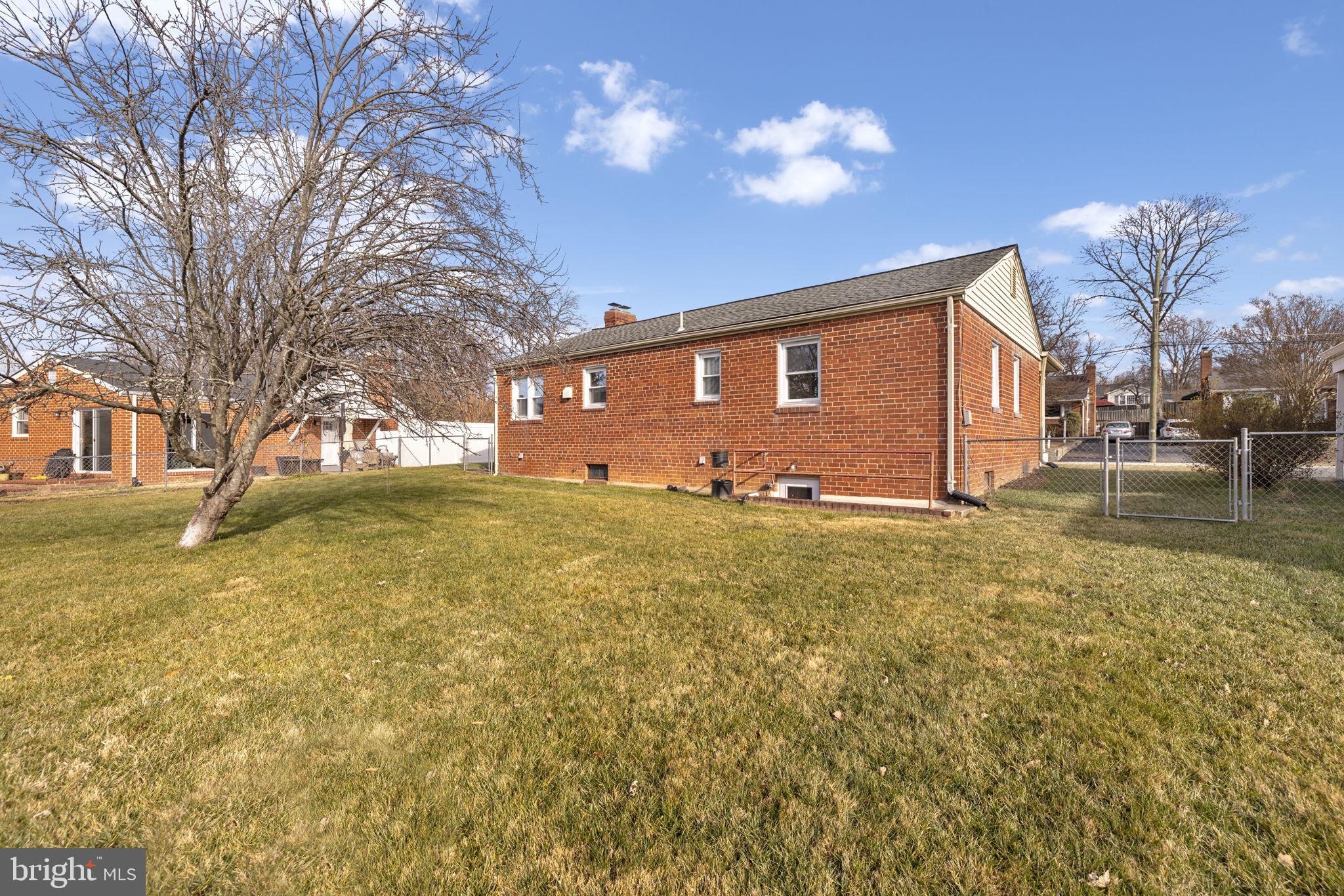 GREEN ACRES - Residential