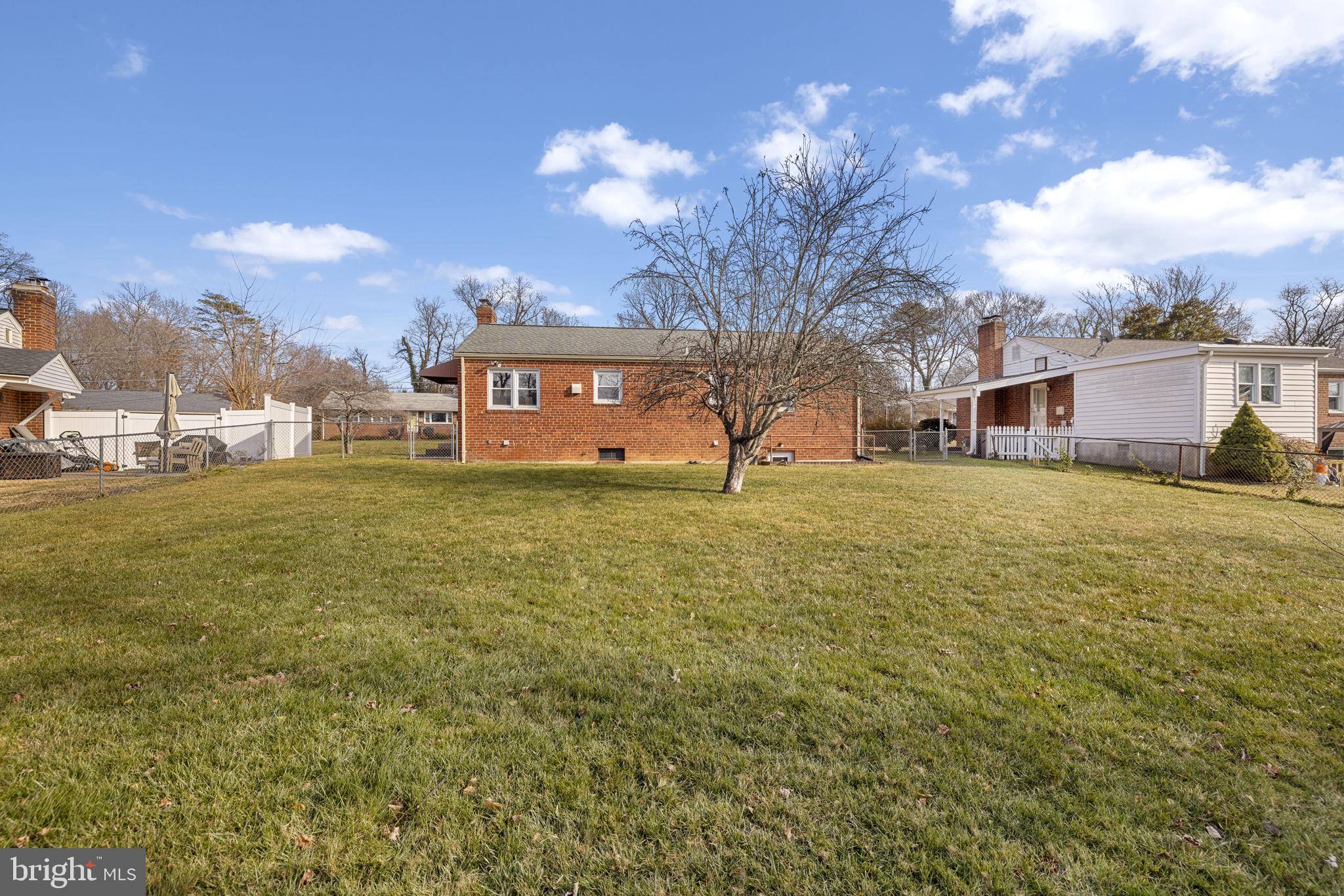 GREEN ACRES - Residential