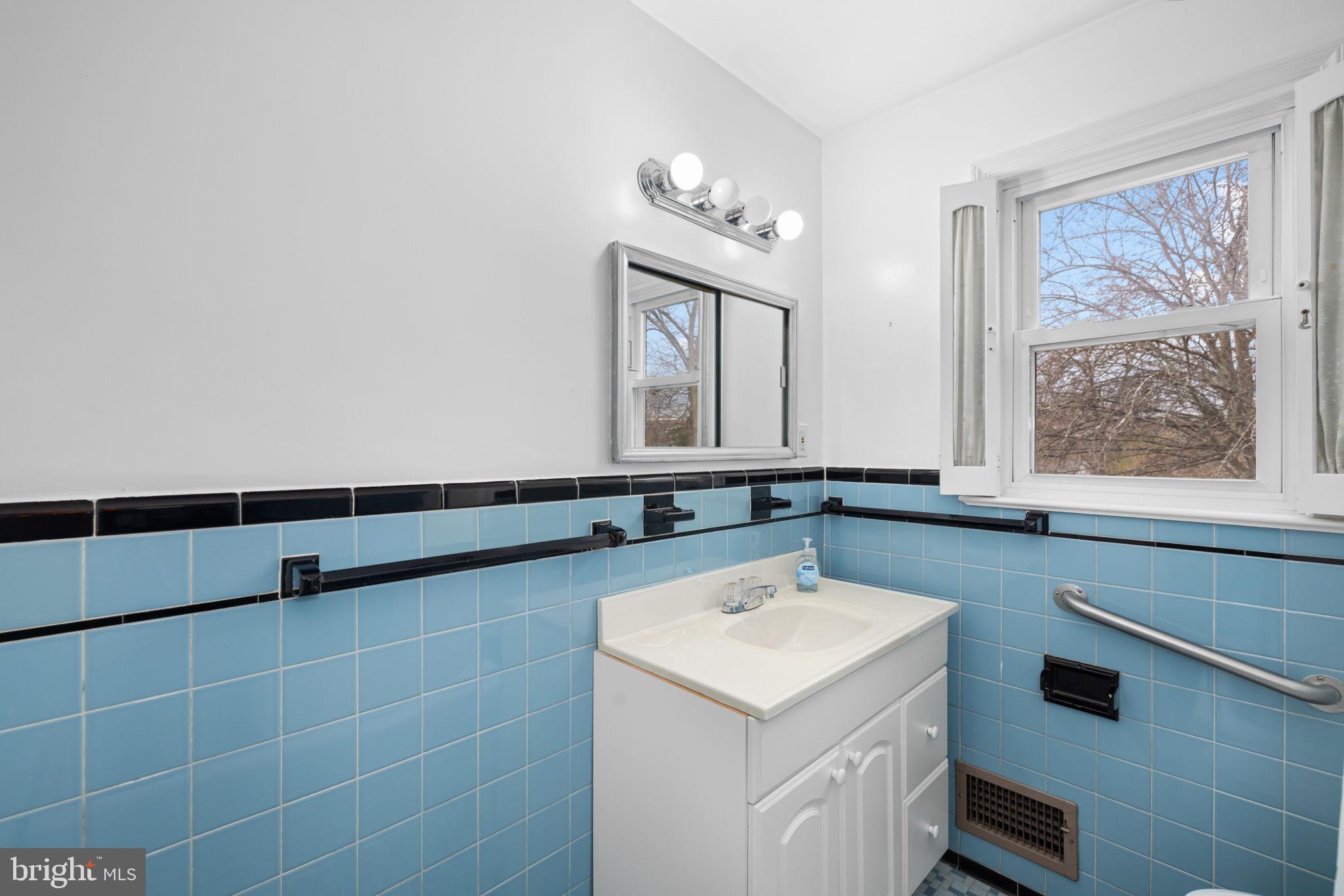 GREEN ACRES - Residential