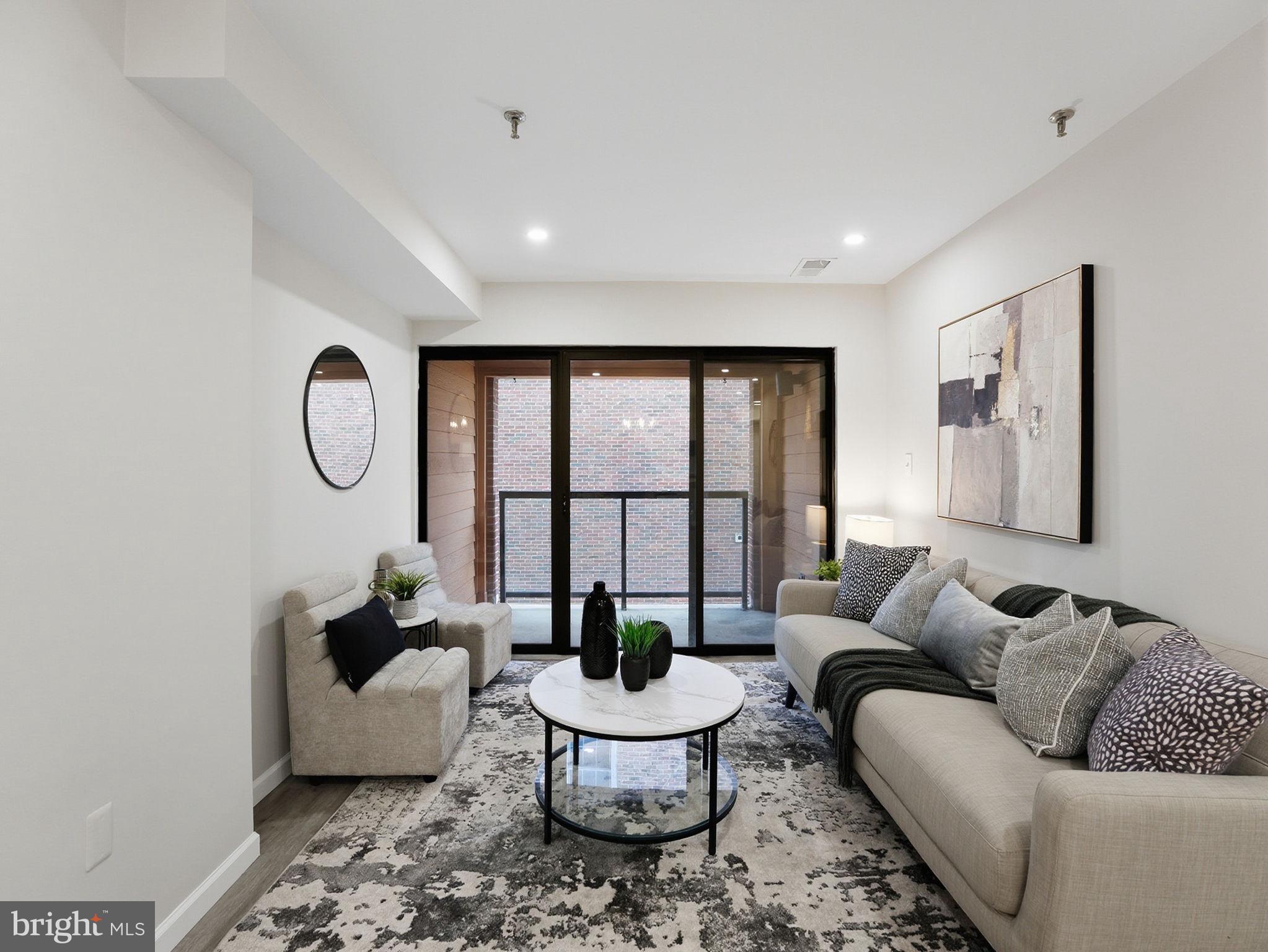 1029 N STUART STREET 302