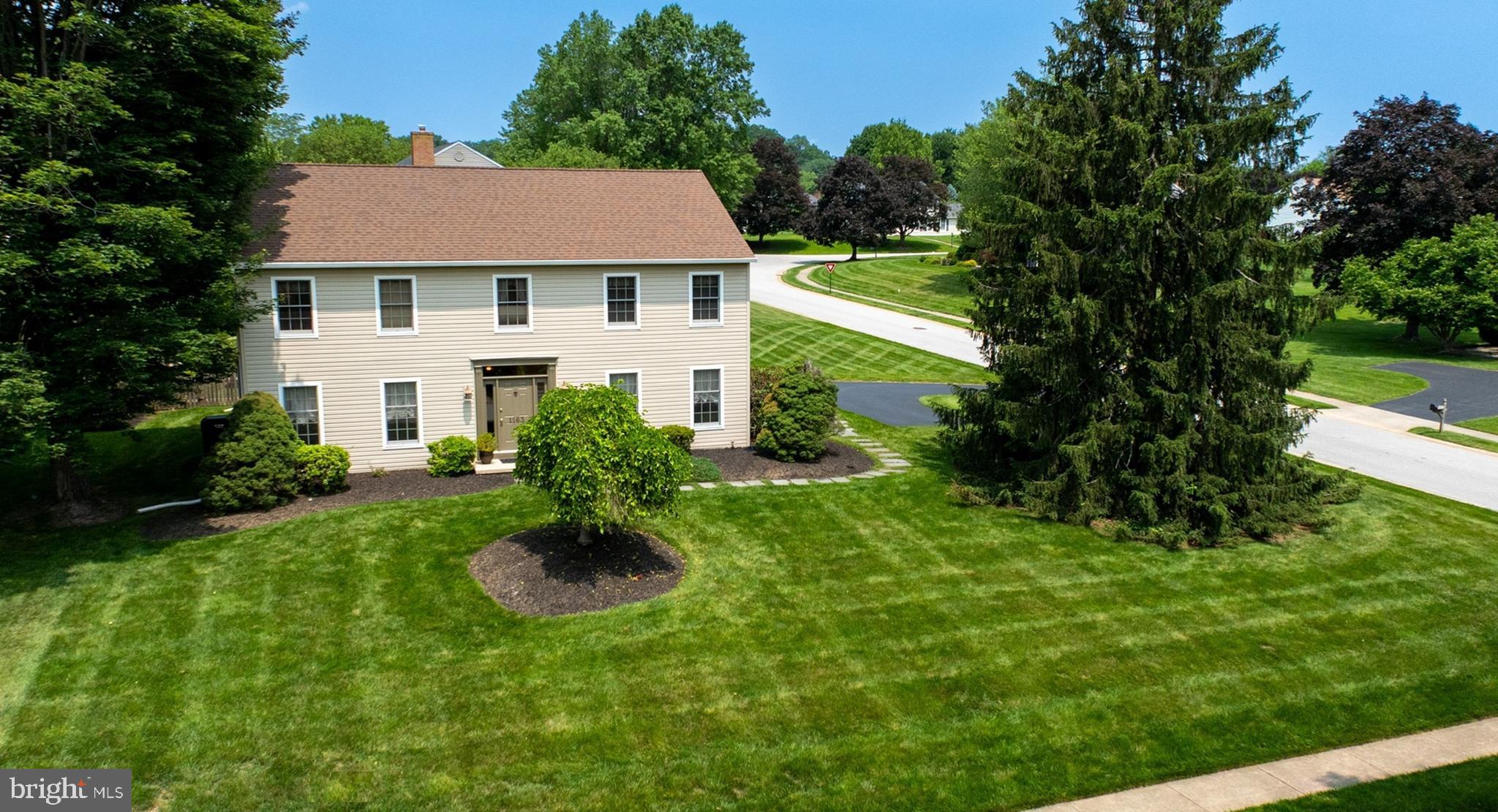 1163 FIELDING DRIVE