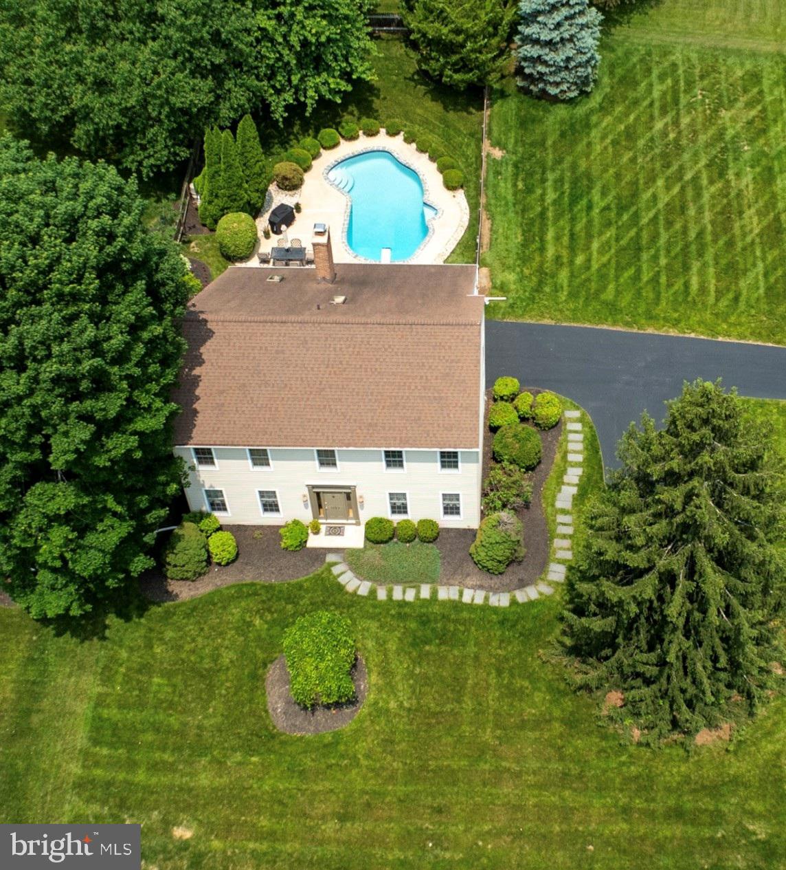 1163 FIELDING DRIVE