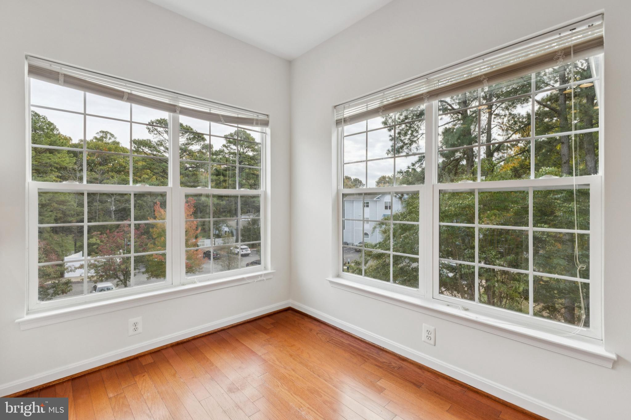 SOLOMONS LANDING - Residential