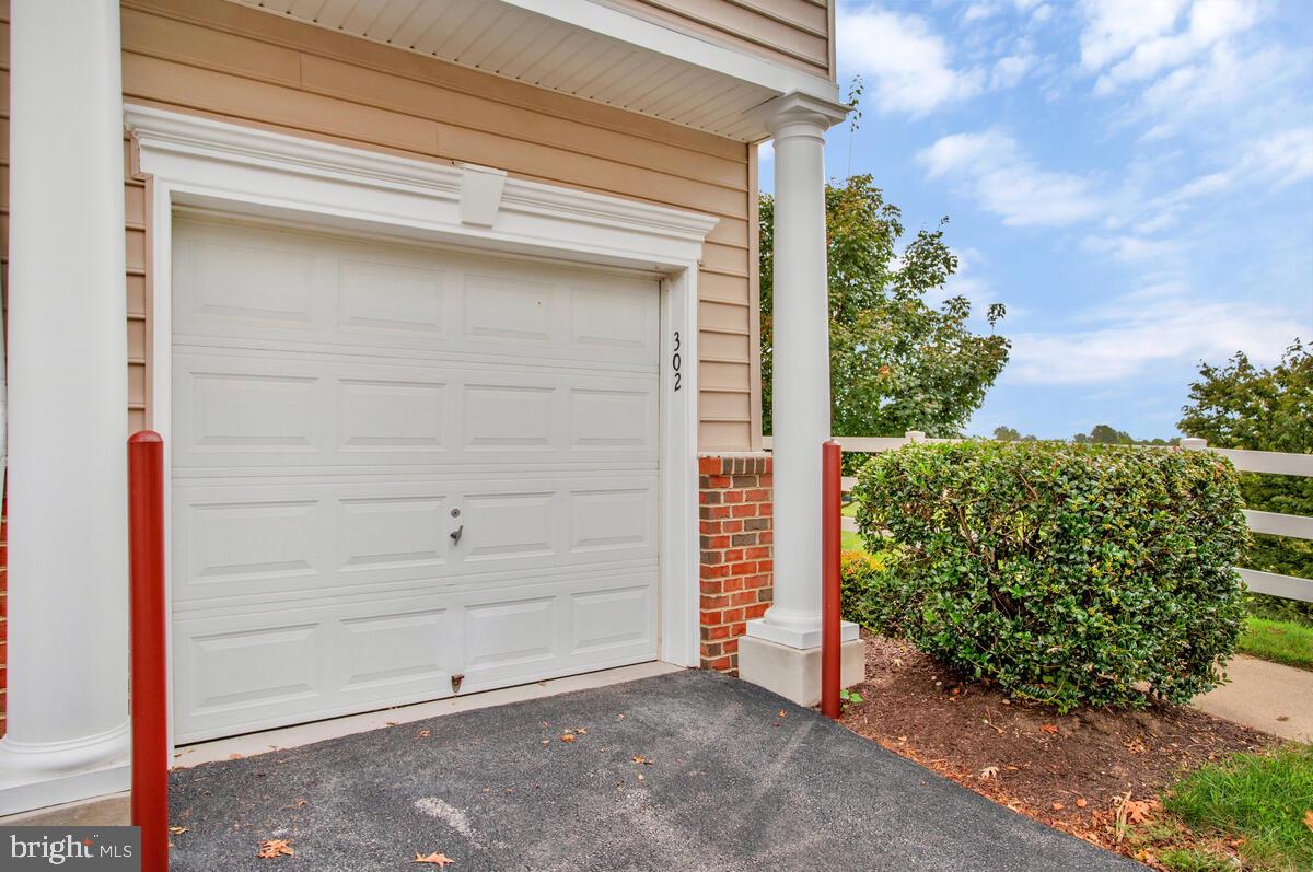 GATHERINGS AT LYNDWOOD - Residential