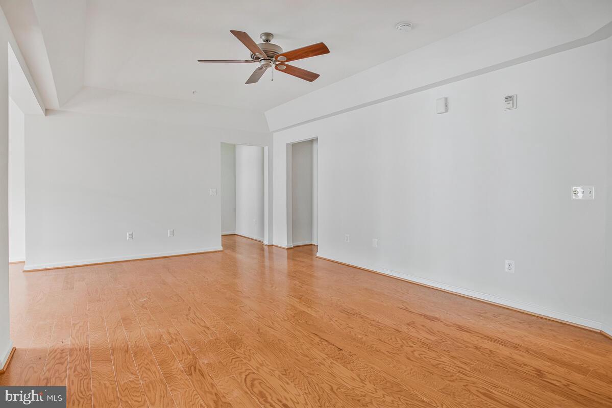 GATHERINGS AT LYNDWOOD - Residential