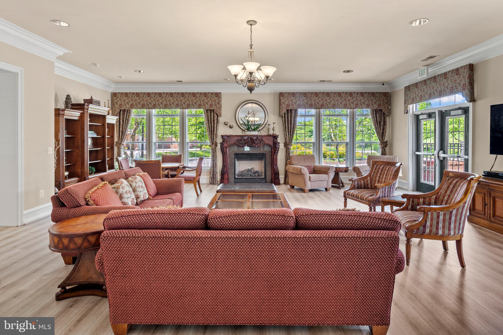 GATHERINGS AT LYNDWOOD - Residential