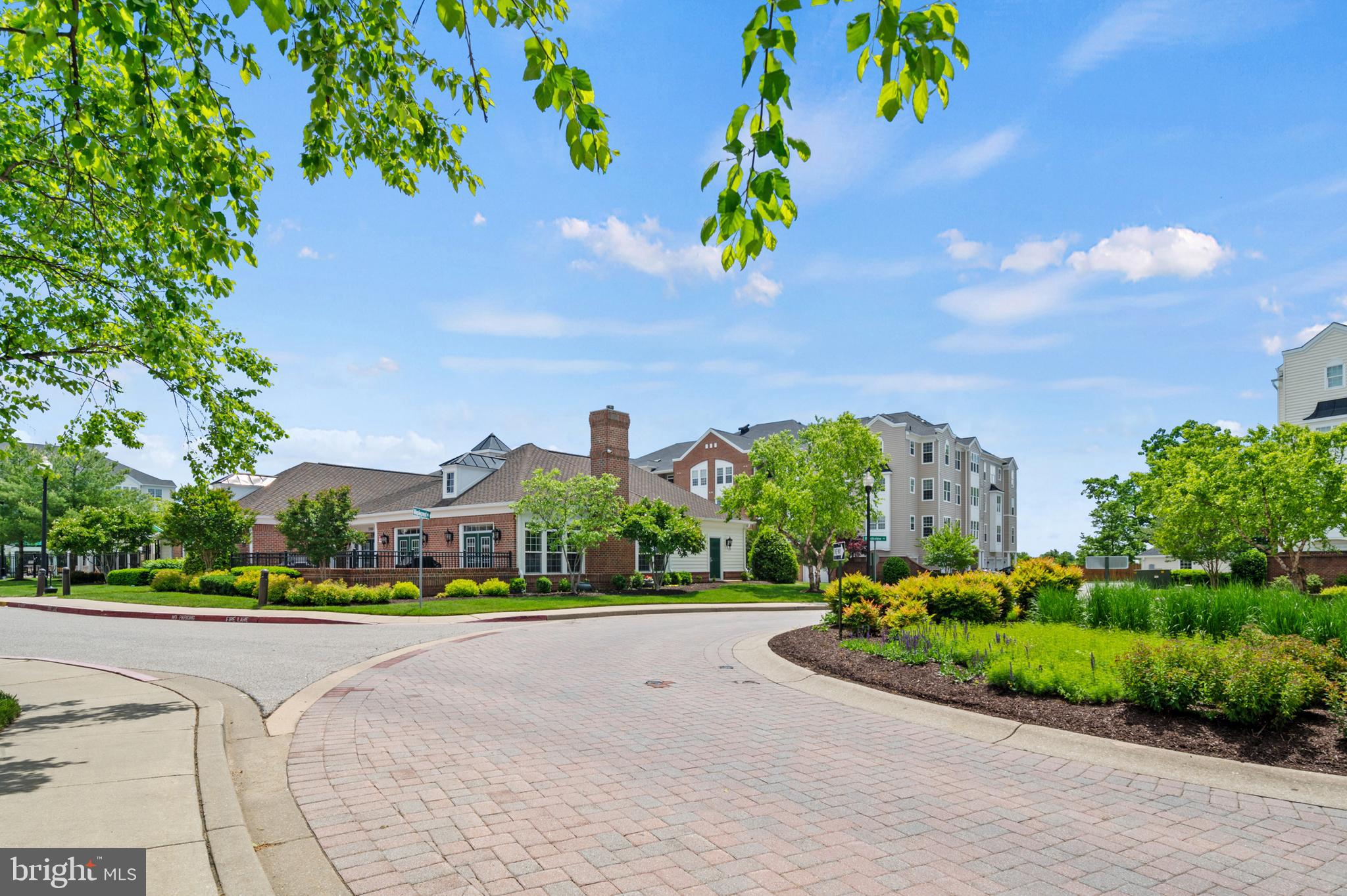 GATHERINGS AT LYNDWOOD - Residential