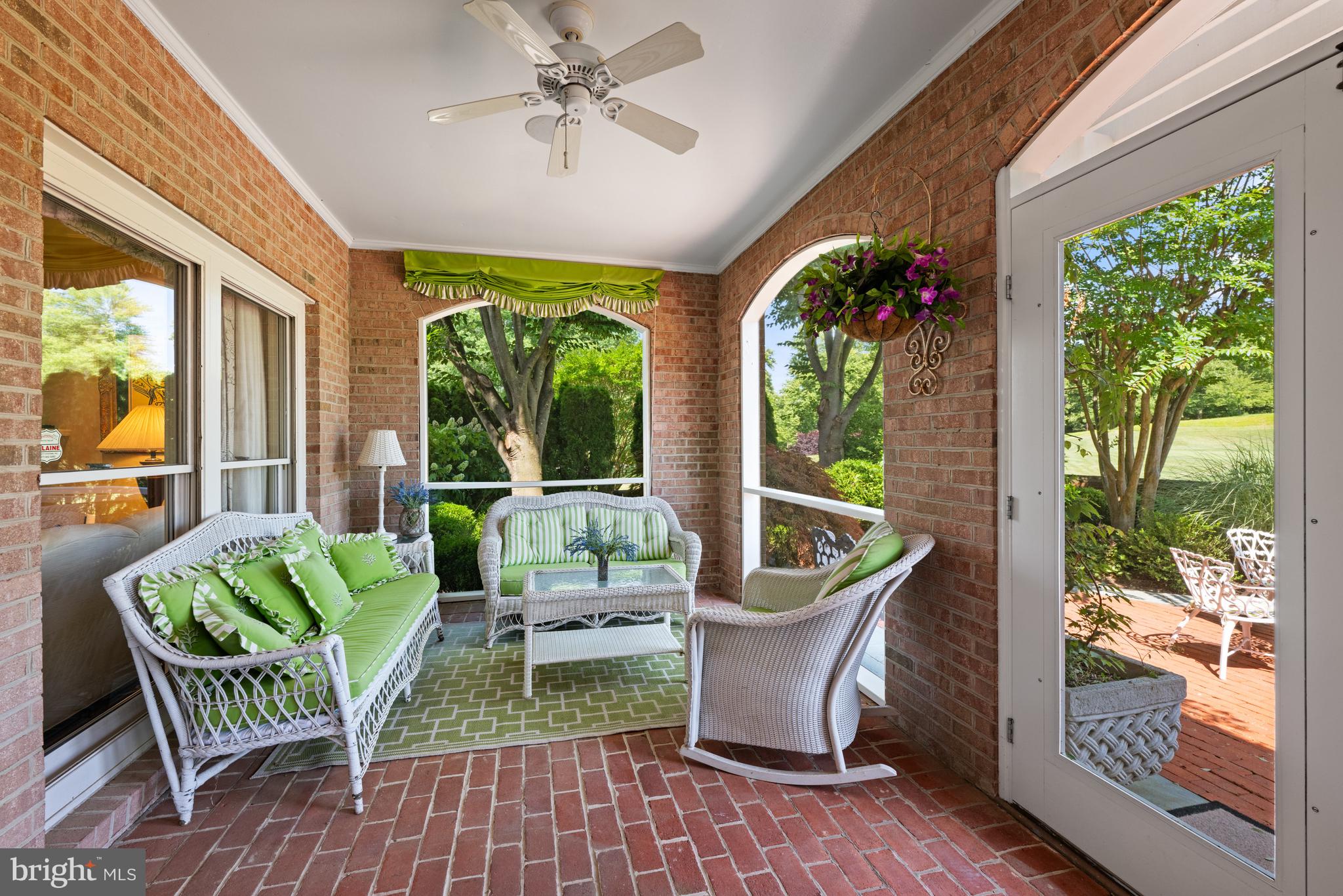 AVENEL - Residential