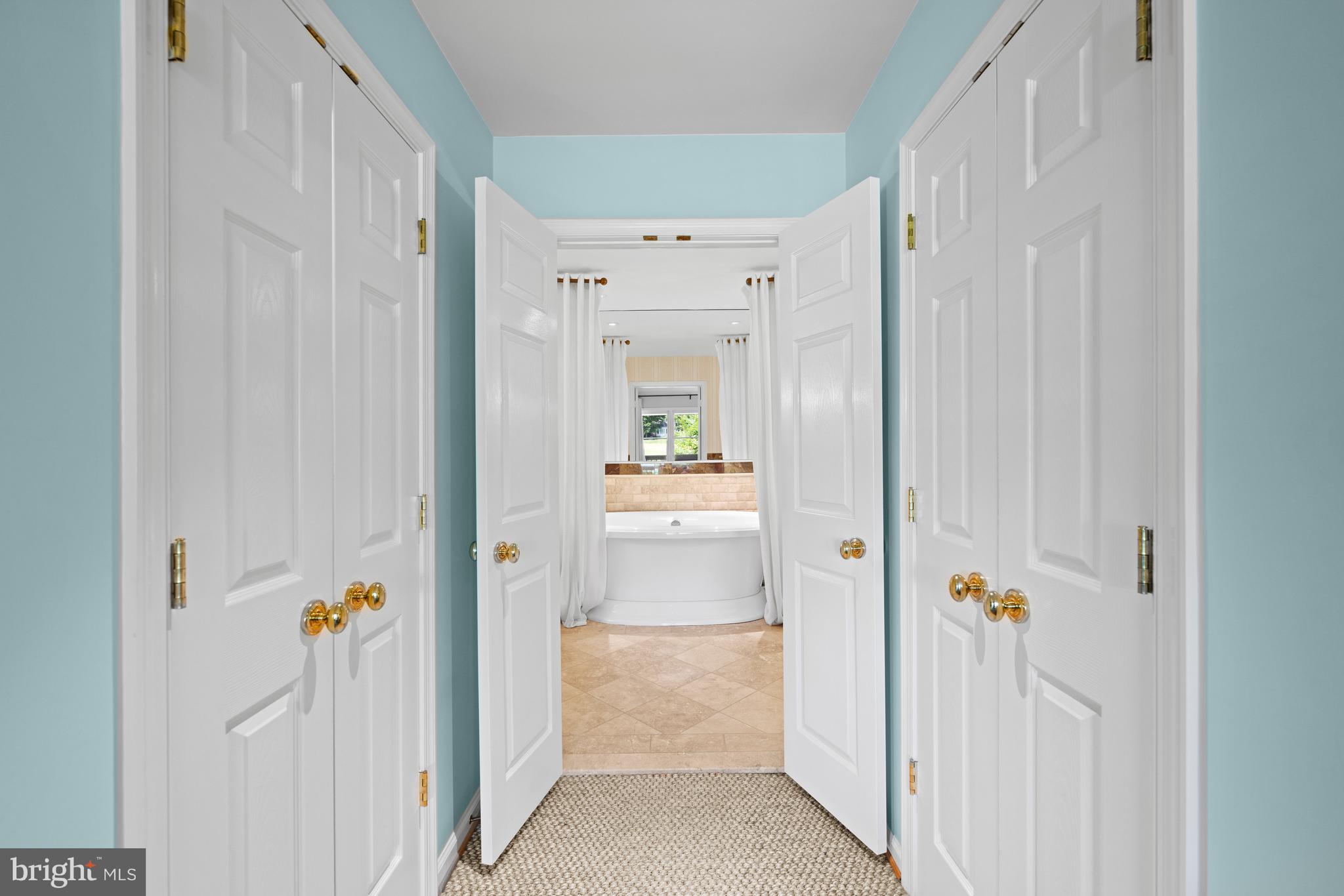 AVENEL - Residential