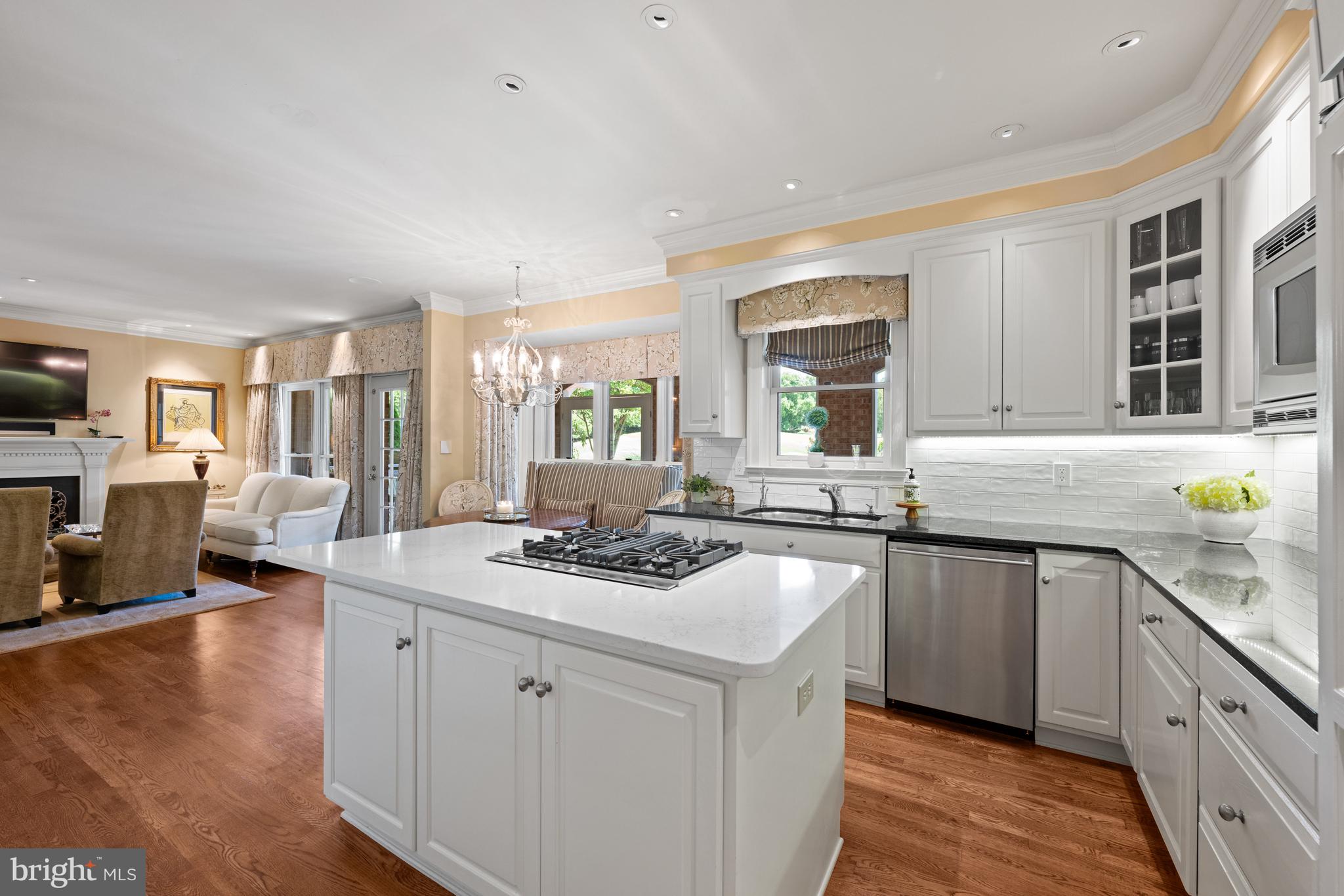 AVENEL - Residential