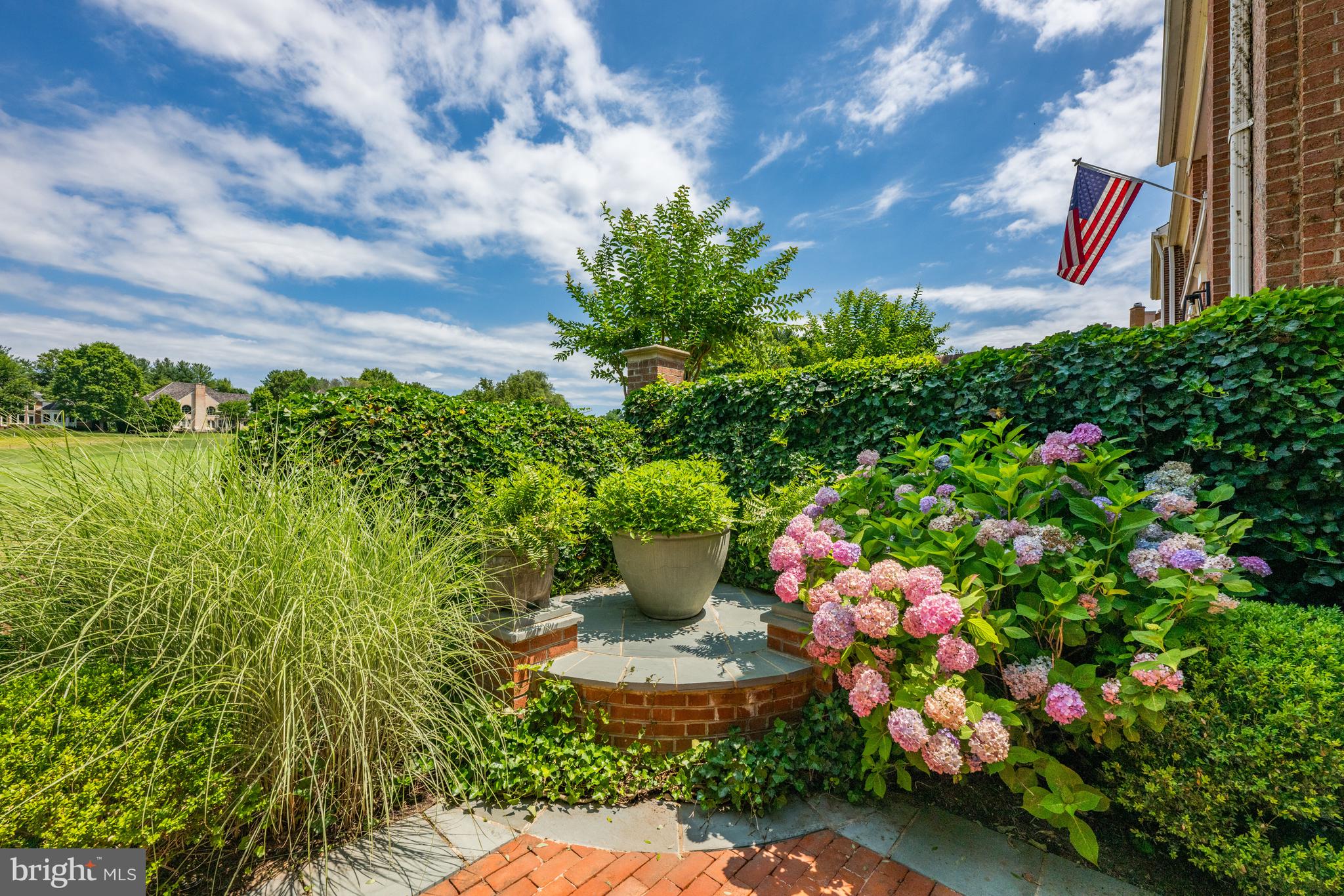 AVENEL - Residential