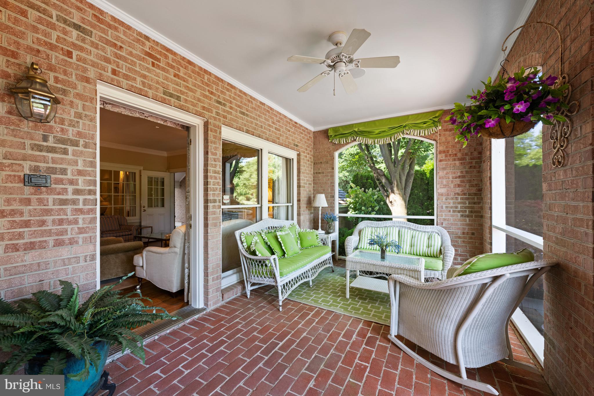 AVENEL - Residential