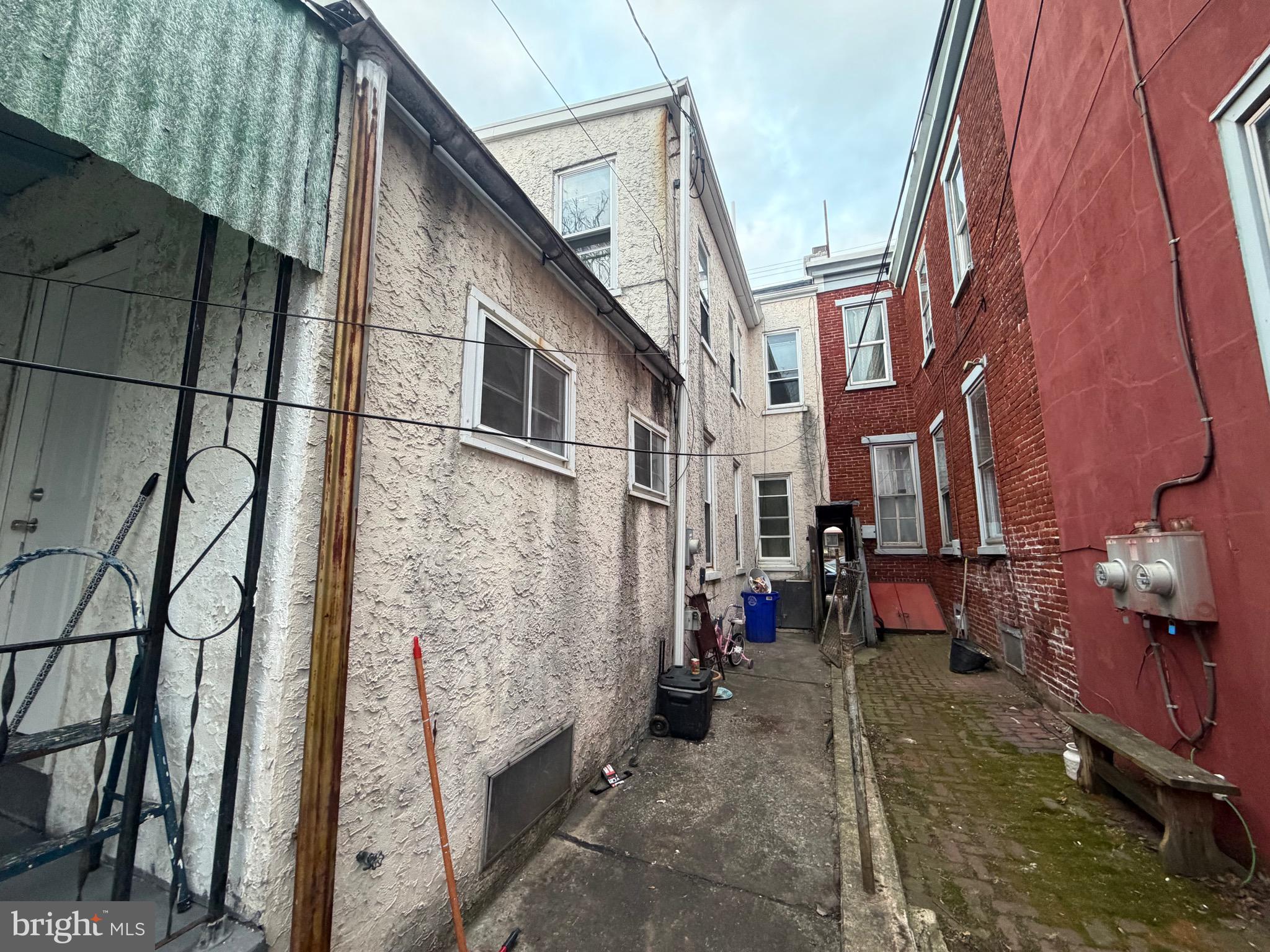 NORTHEAST READING - Residential