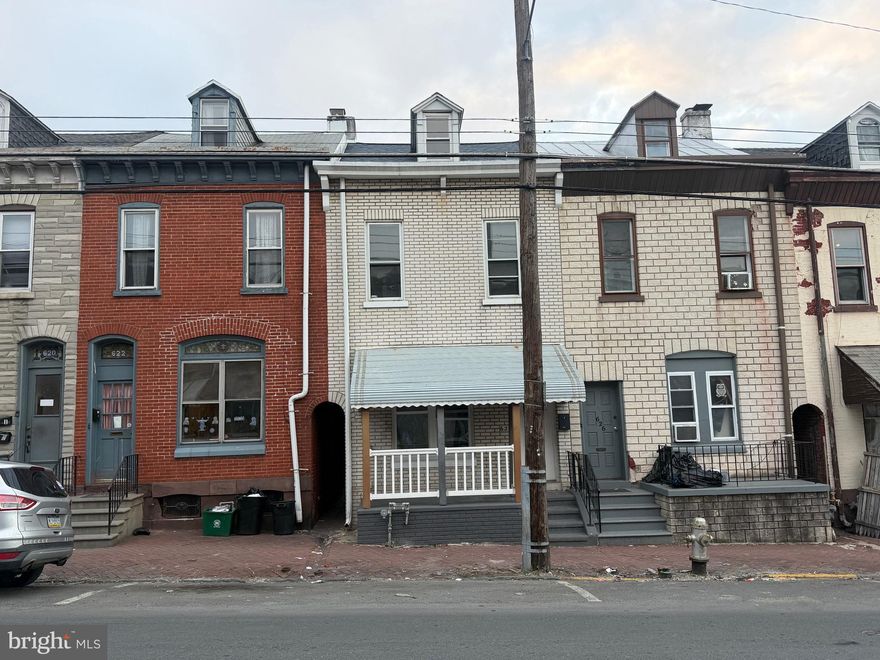 Welcome to 624 N. 10th St., Reading, PA 19604 — a spacious 4-bedroom home offering comfort, functionality, and great potential for homeowners or investors alike. Lease, Month to Month :$1500 with 2 months security Deposit...
 Well-maintained property features generous living spaces, high ceilings, and ample natural light throughout.

The main level offers a welcoming living room, formal dining area, and a functional kitchen with plenty of cabinet space. Upstairs, you will find four nicely sized bedrooms providing flexibility for a growing family, home office, or guest rooms.

Conveniently located near schools, shopping, public transportation, and major routes, this property offers both accessibility and neighborhood charm. Whether you’re looking for your next residence or an investment opportunity, this home is full of possibilities..

Schedule your showing today and see the potential this property has to offer!