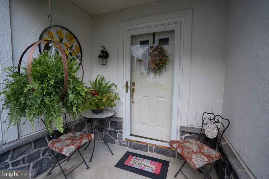 Photo of 628 CRESTGATE PL, MILLERSVILLE, PA 17551 (MLS # PALA2037602)