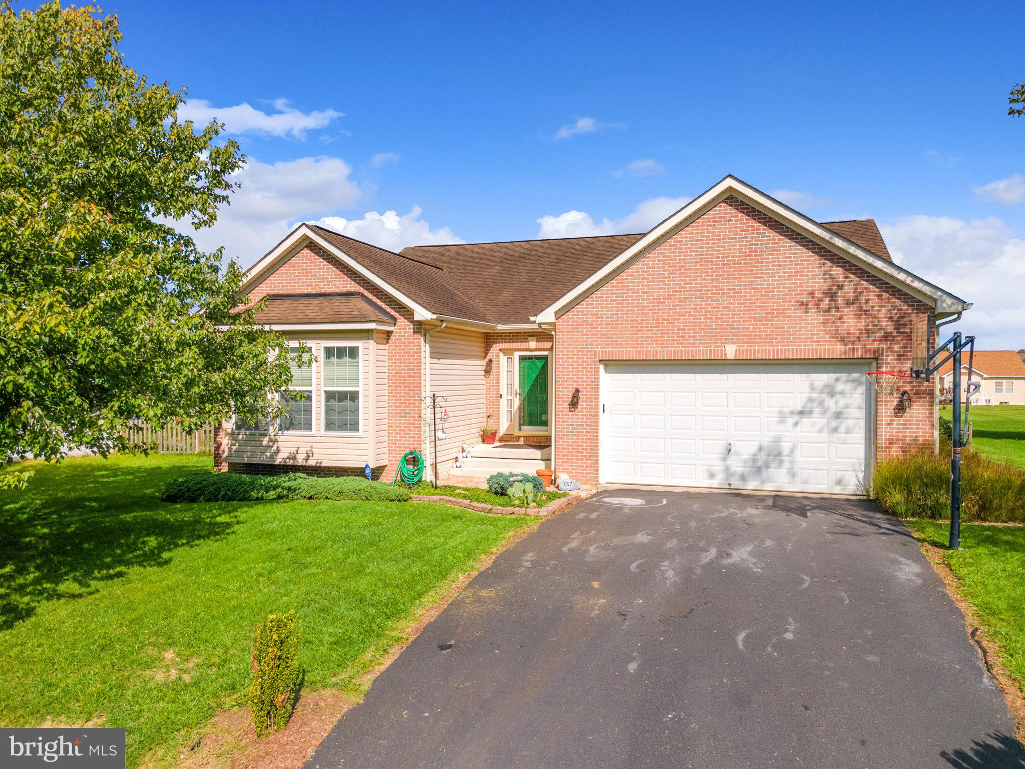 STONEBRIDGE - Residential