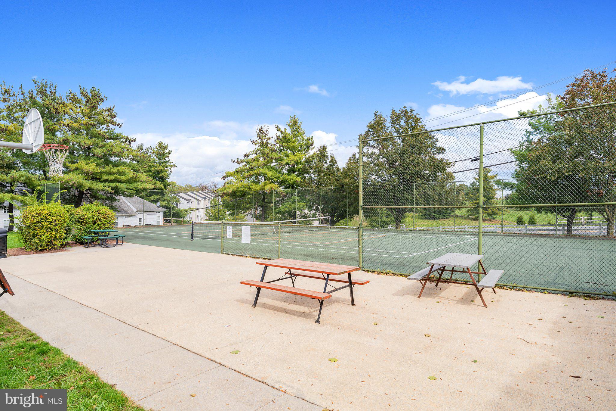 STONEBRIDGE - Residential