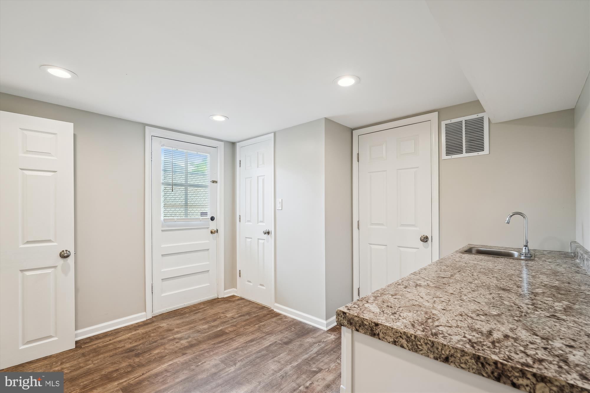 RANDOLPH HILLS - Residential Lease