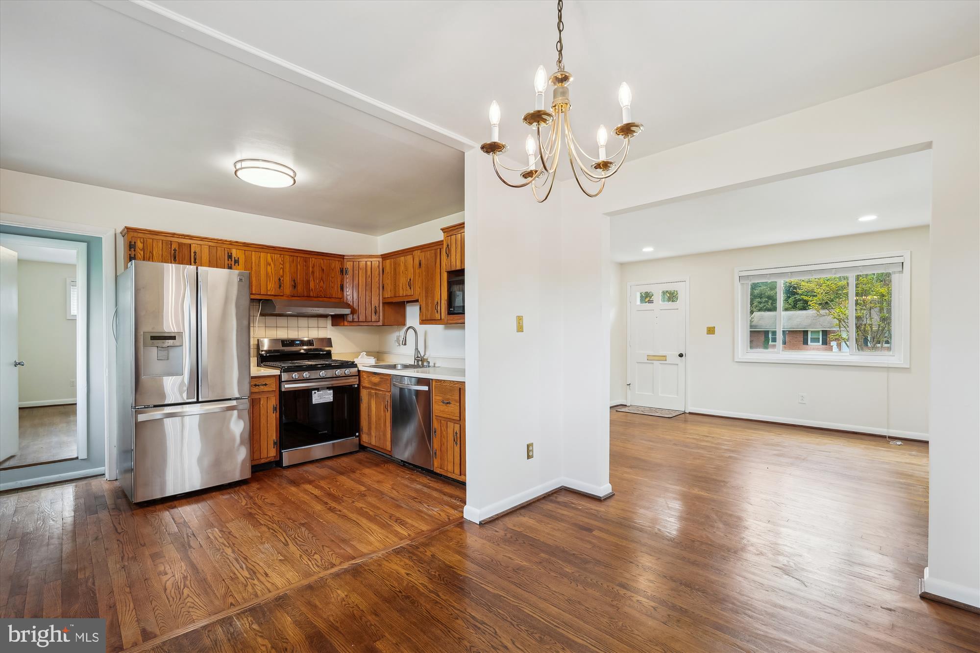 RANDOLPH HILLS - Residential Lease