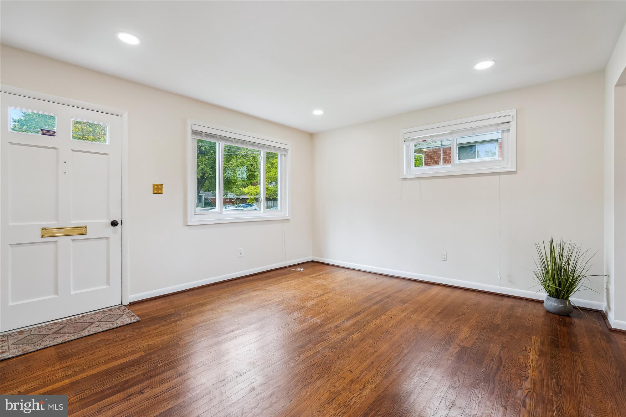 RANDOLPH HILLS - Residential Lease