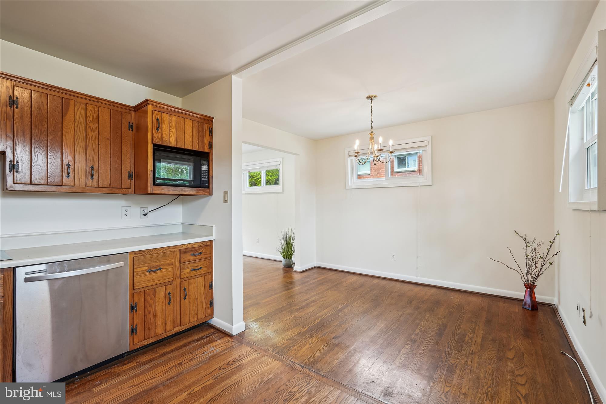 RANDOLPH HILLS - Residential Lease