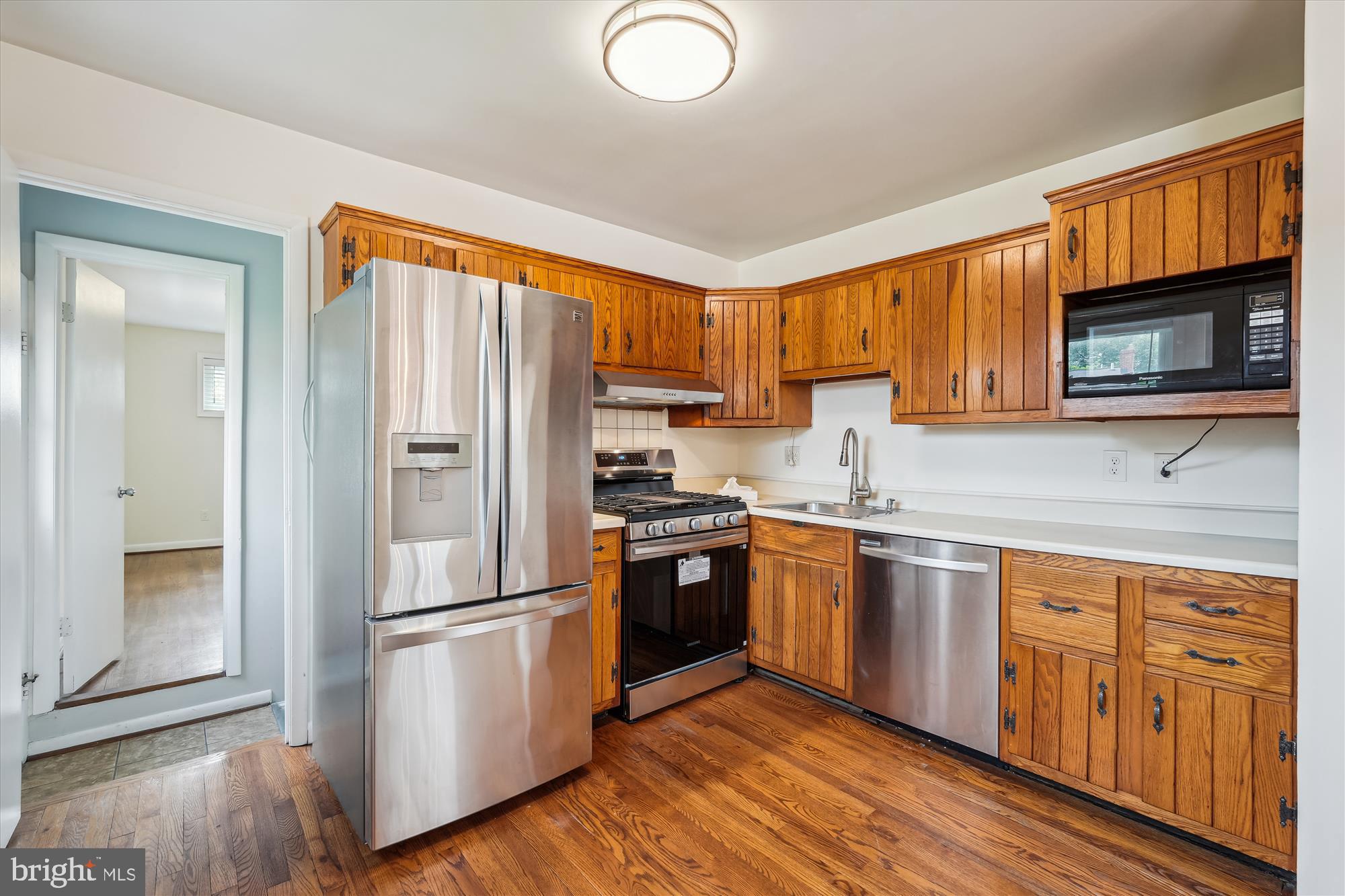 RANDOLPH HILLS - Residential Lease