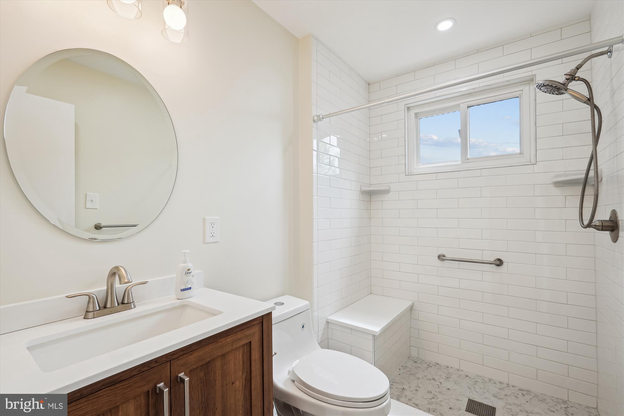 RANDOLPH HILLS - Residential Lease