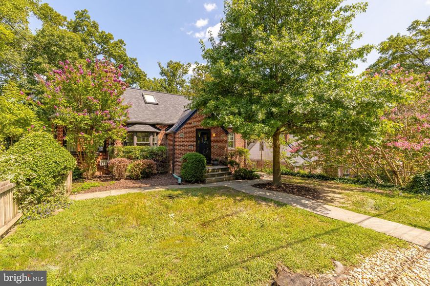 Welcome to 424 Lincoln Ave, Takoma Park, MD 20912

Nestled in the vibrant and historic community of Takoma Park, this charming and bright expanded Cape Cod at 424 Lincoln Ave offers the perfect blend of modern amenities and timeless charm. This property is more than just a house—it's a place to call home.

The main level, complete with beautiful hard-wood floors, includes a living room, kitchen, two bedrooms and a full bath, a sun-bathed dining room, and access to an expansive back deck perfect for entertaining.  The kitchen boasts stainless steel appliances, granite countertops, and ample cabinetry, making meal preparation a delight.  Upstairs, the spacious primary suite and its vaulted ceiling, skylight, ensuite bath and walk-in closet, and Juliet balcony provide a peaceful home oasis. The lower level includes a newly renovated full bath, a fourth bedroom, and space for a family room, playroom or home gym. Recent updates include a new roof (2024) and a new dishwasher (2024). 

The exterior features a multi-car driveway with easy access to the verdant front garden and spacious private back deck and fenced back yard, with mature trees and lush greenery that provide privacy and a sense of tranquility. 

Situated in the sought-after Takoma Park community just over a mile from the Metro, this home is just minutes from local shops, restaurants, Sligo Creek Parkway, and local playgrounds. 
Takoma Park is known for its eclectic mix of arts and culture, with numerous festivals, farmers markets, and community events throughout the year.  Residents quickly fall in love with the close-knit community feel with friendly neighbors and a variety of local amenities.