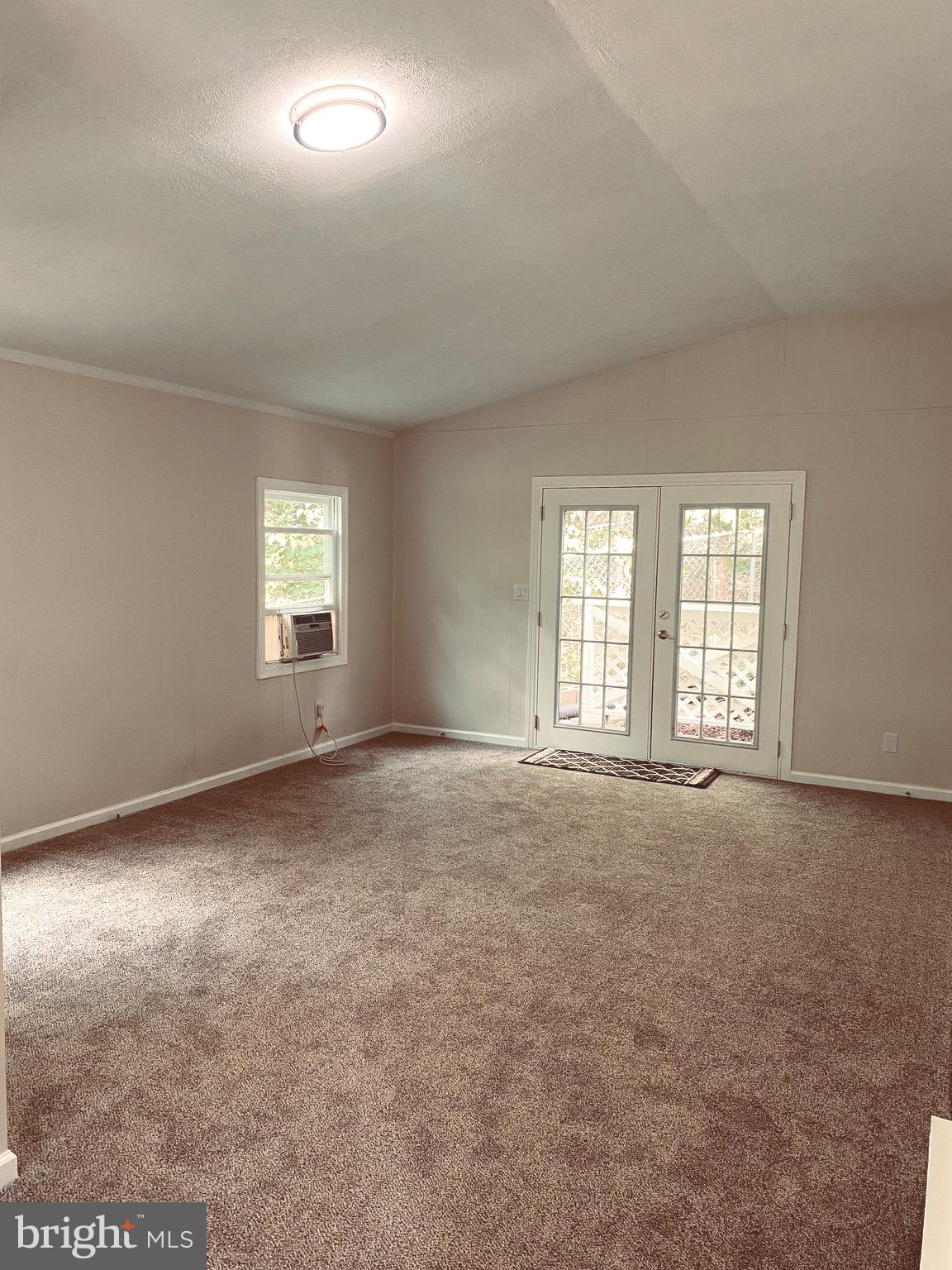 GLENWOOD FOREST - Residential