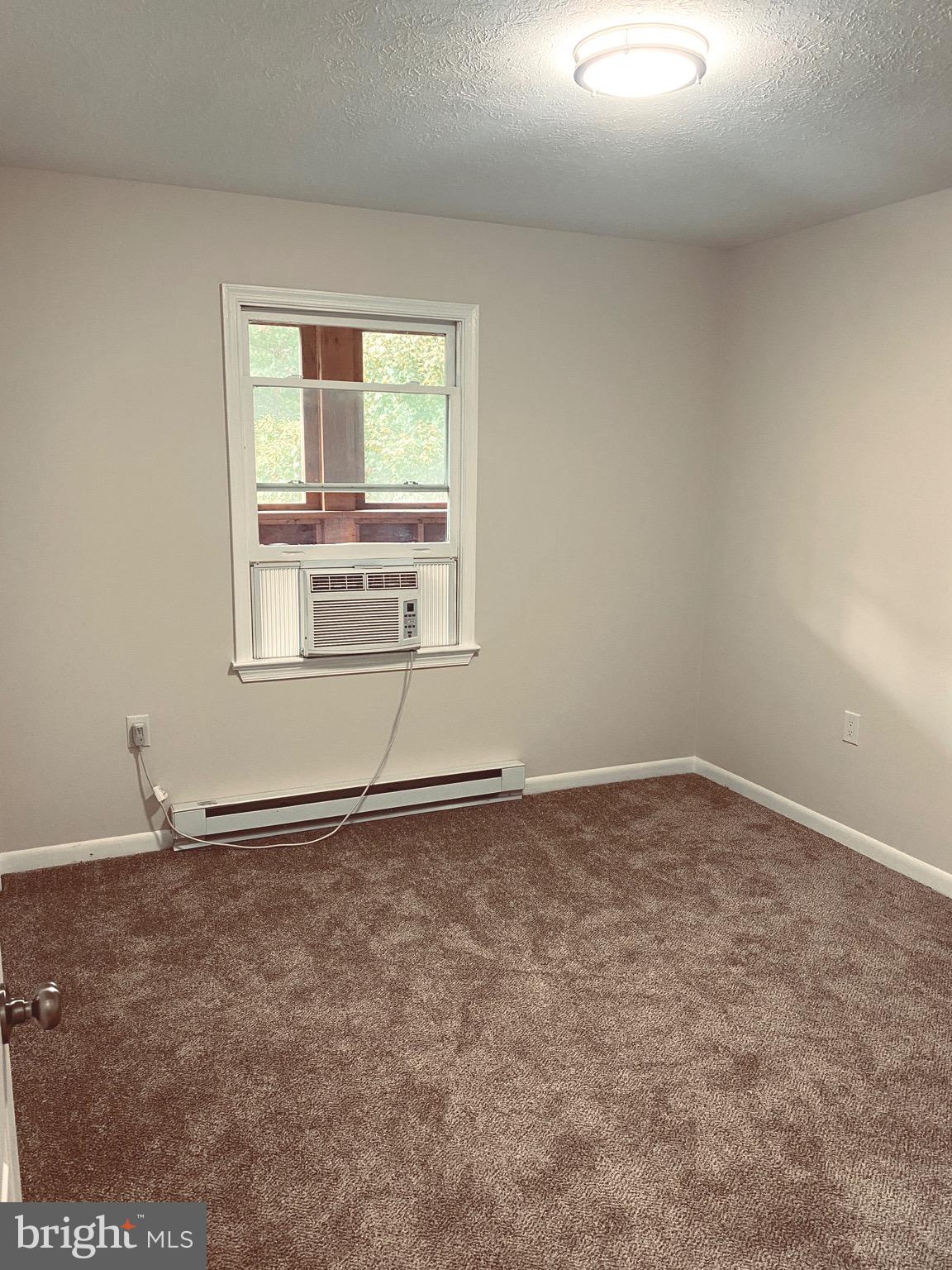 GLENWOOD FOREST - Residential