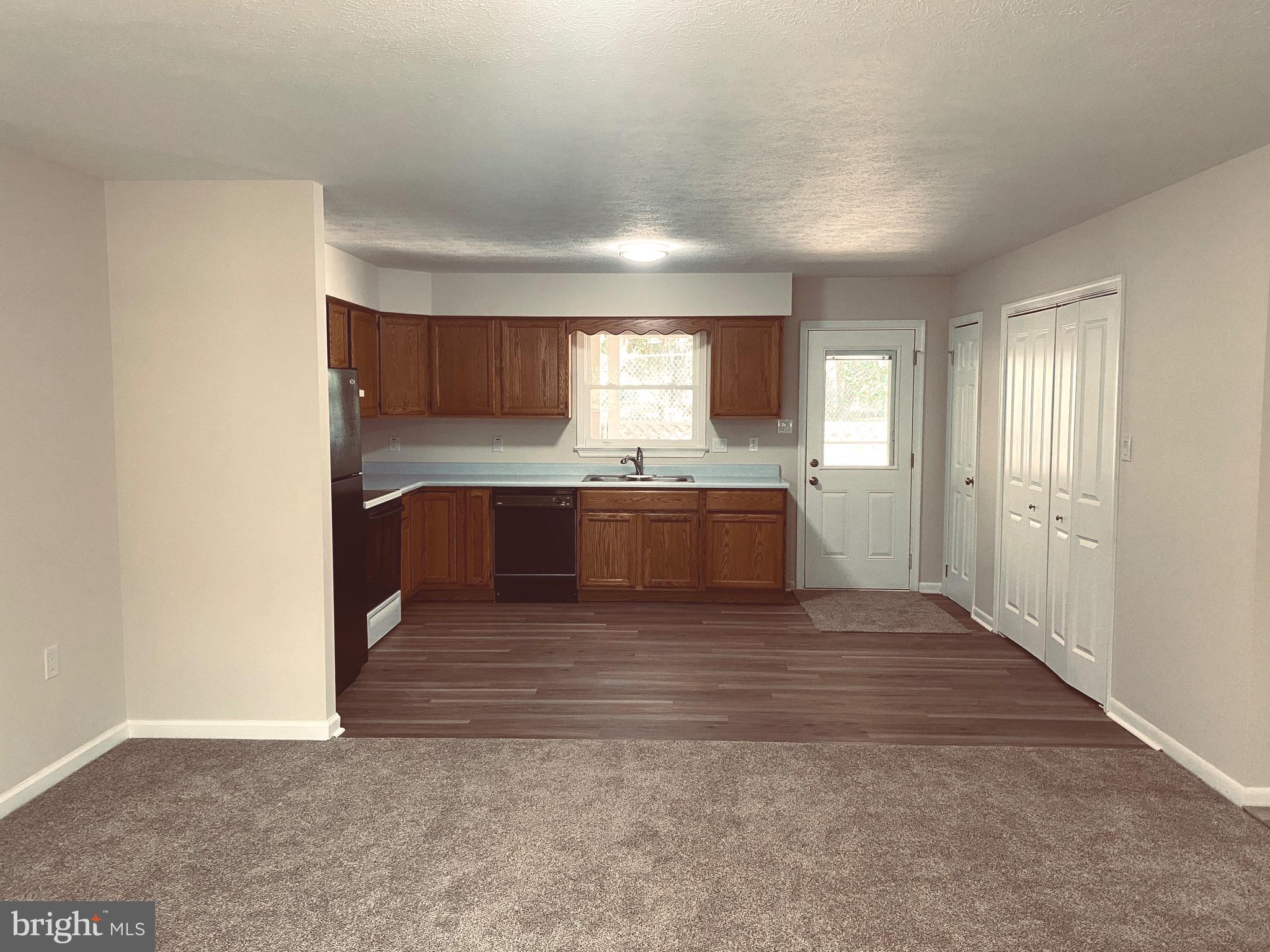 GLENWOOD FOREST - Residential