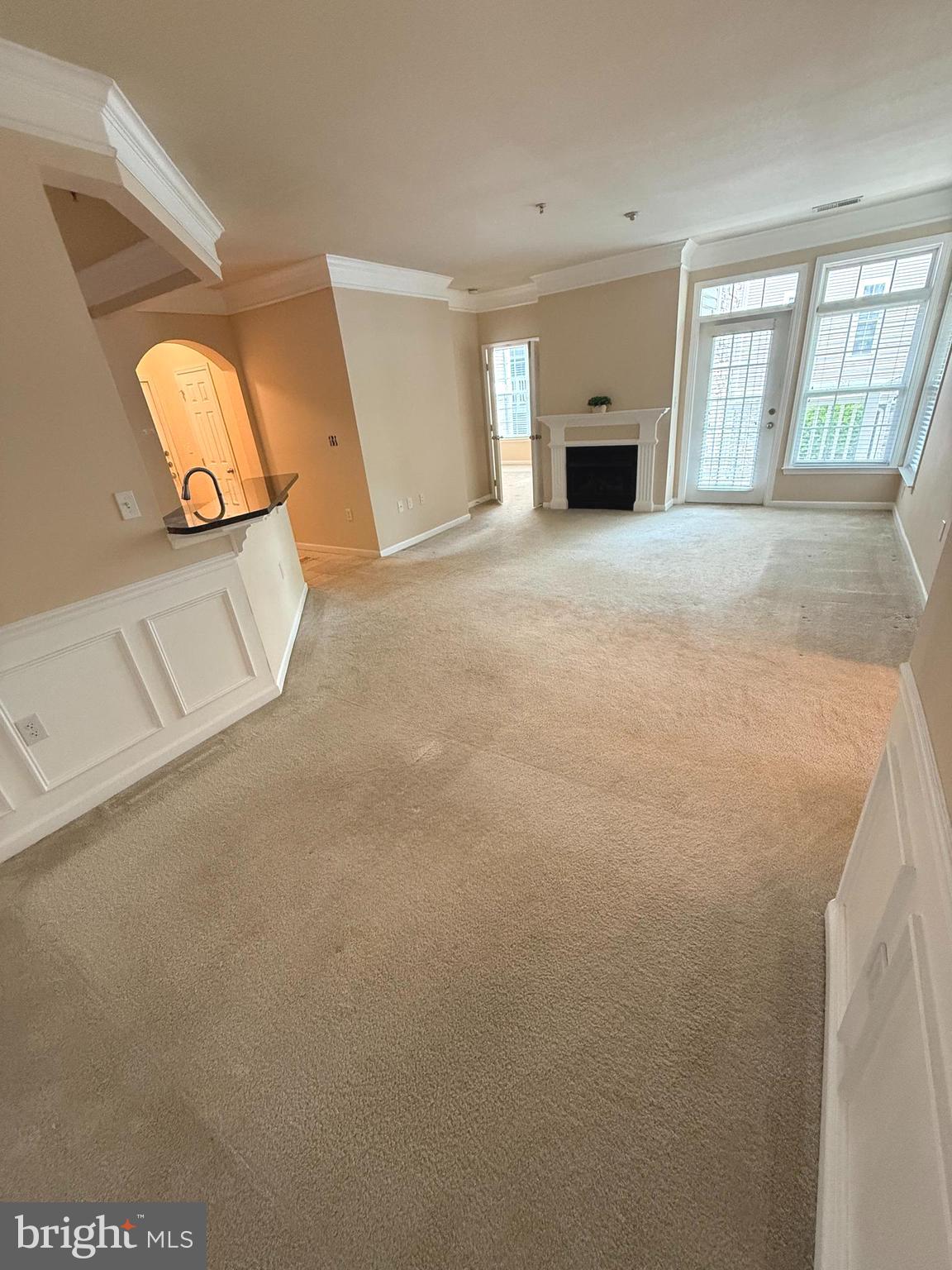 512 SUNSET VIEW TERRACE SE 208