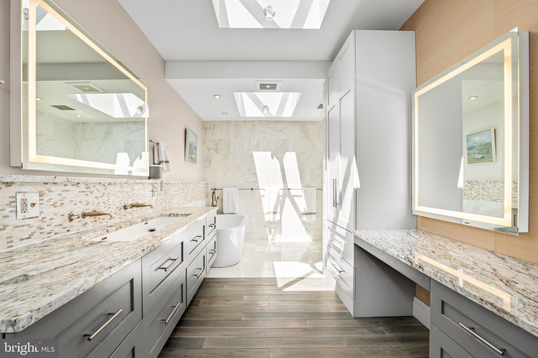 GEORGETOWN - Residential