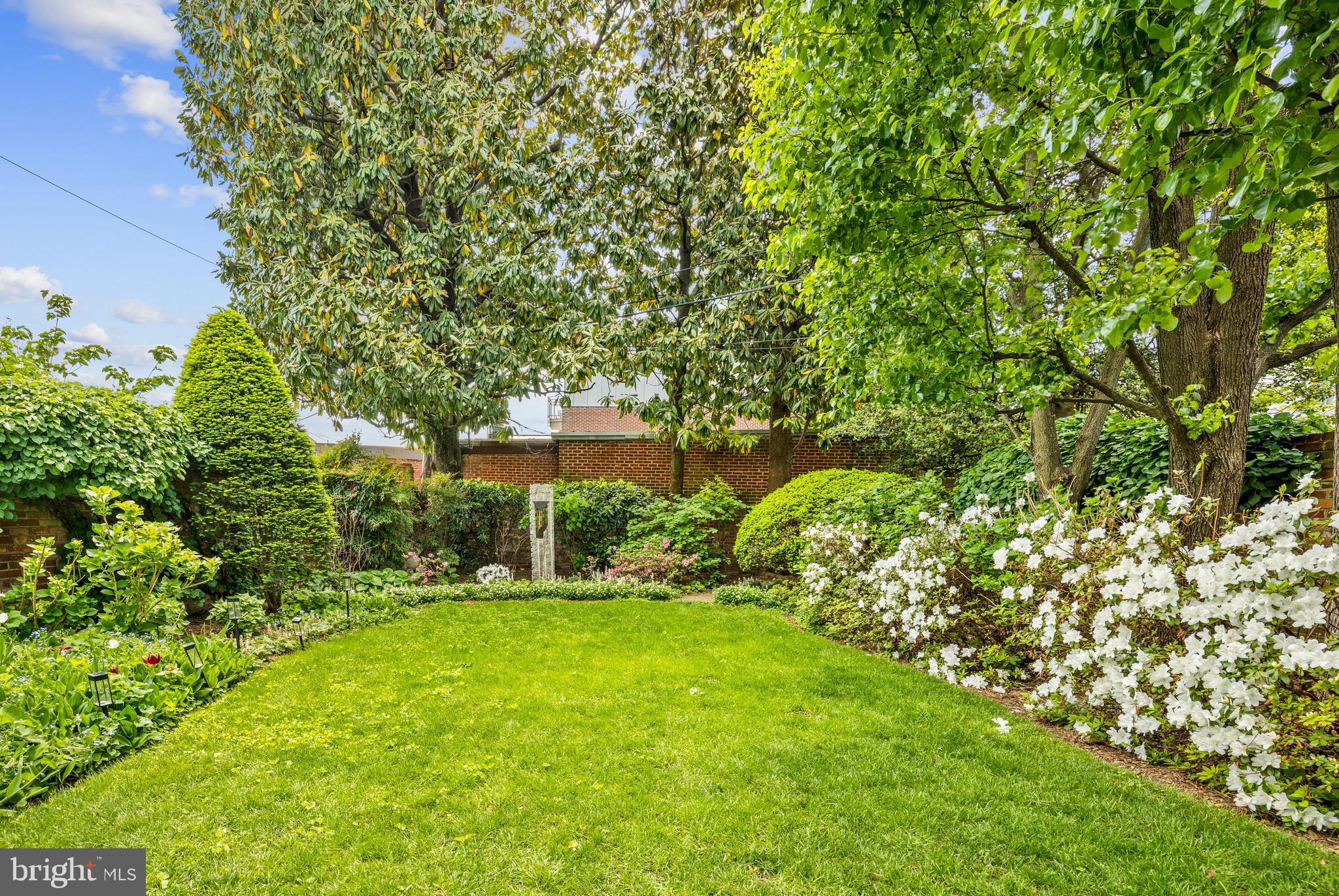 GEORGETOWN - Residential