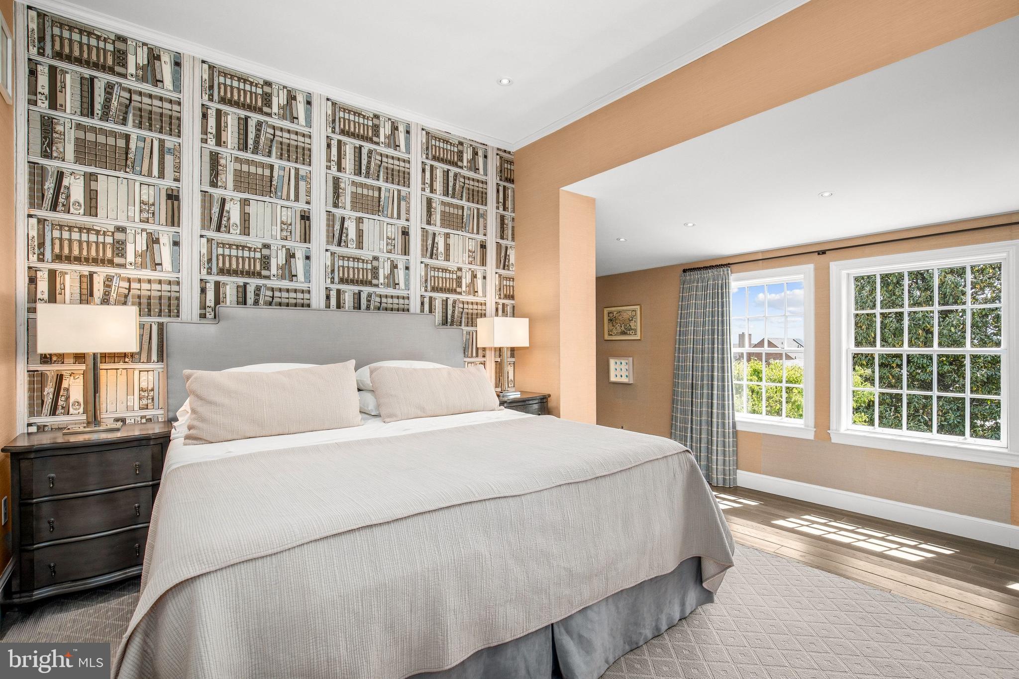 GEORGETOWN - Residential