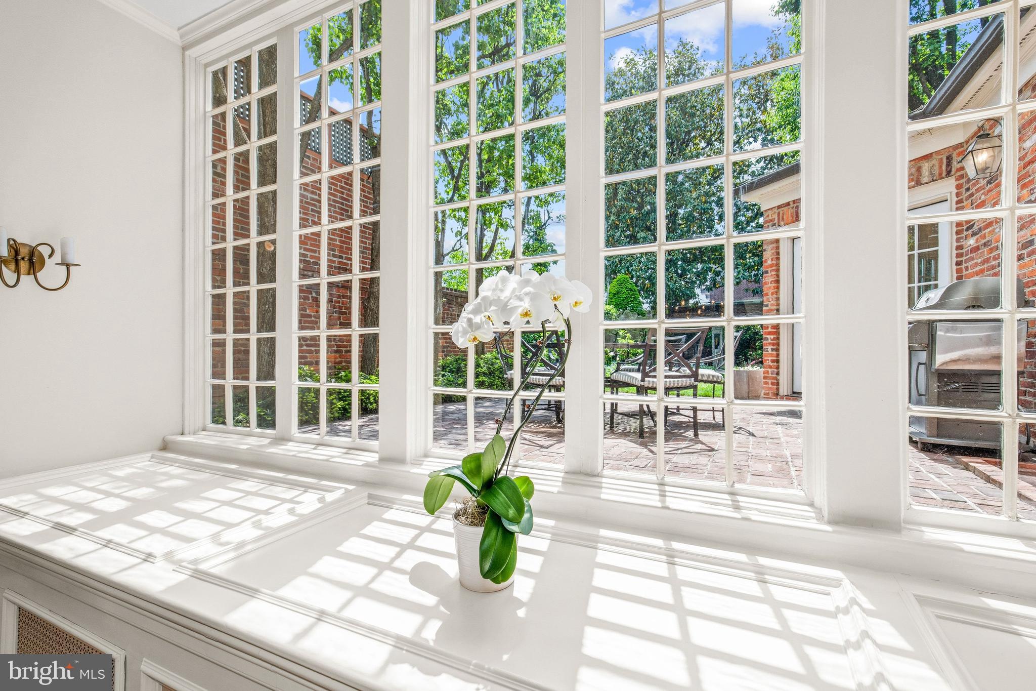 GEORGETOWN - Residential