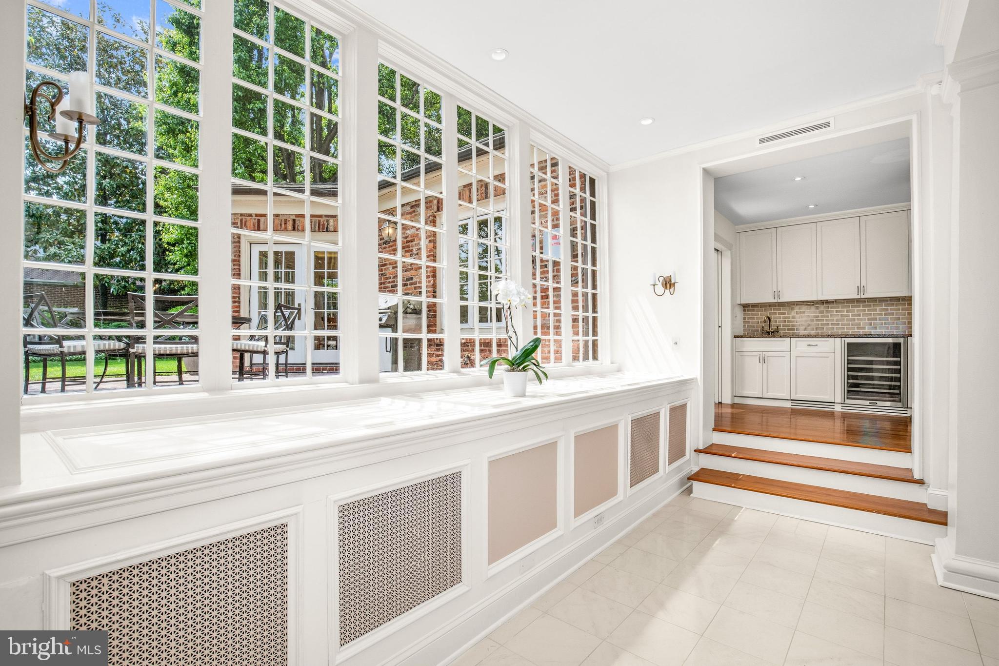 GEORGETOWN - Residential