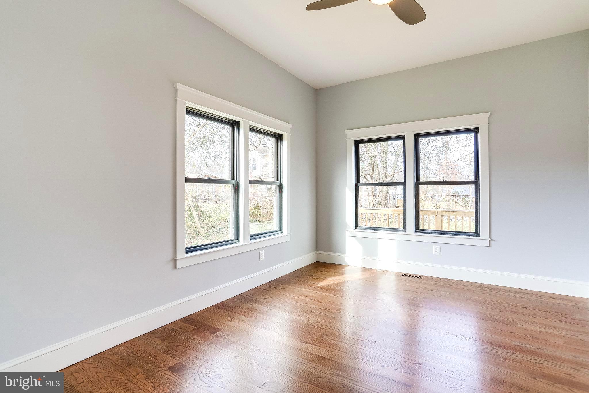 ORCHARD CREST - Residential