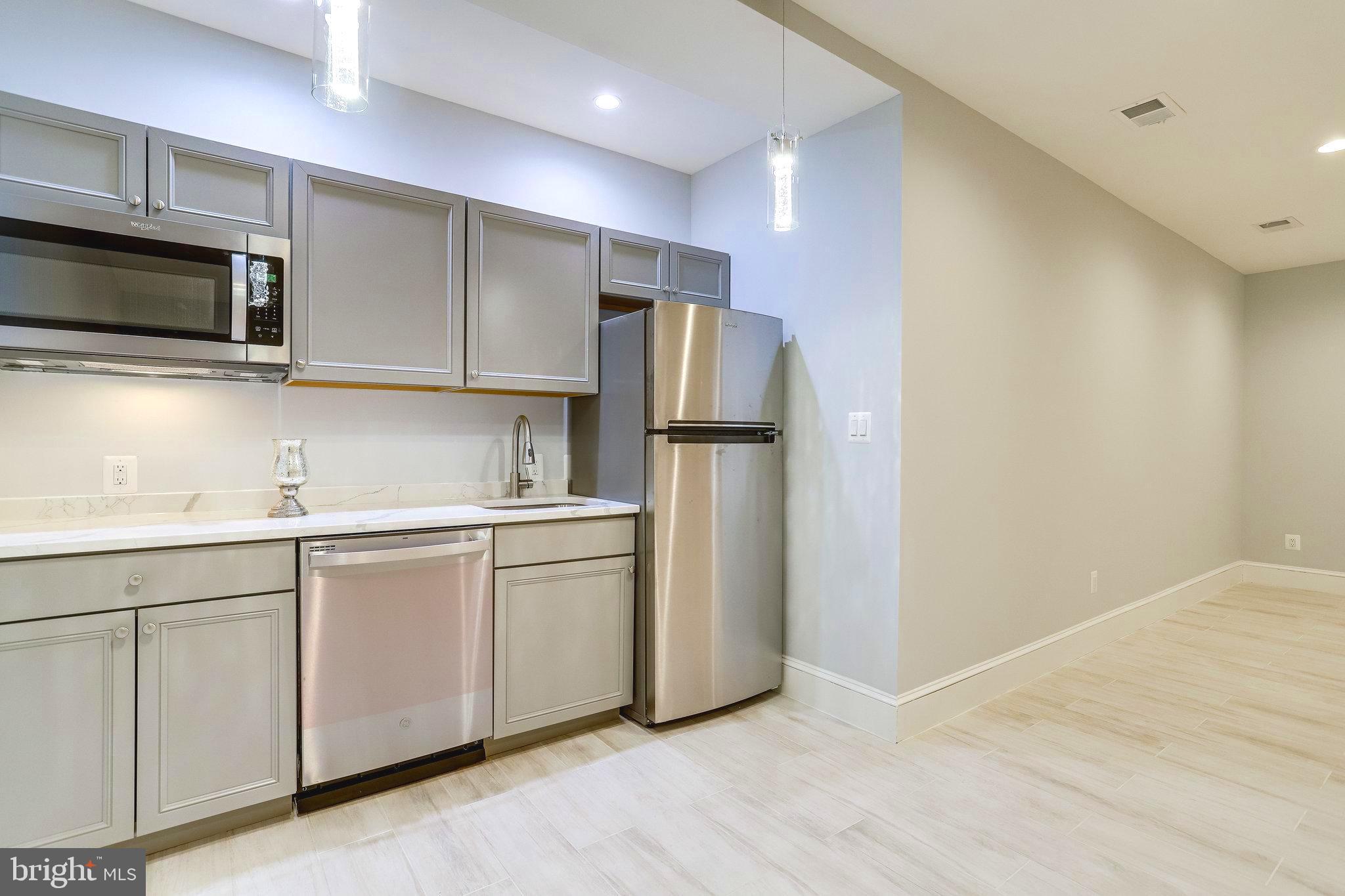 ORCHARD CREST - Residential