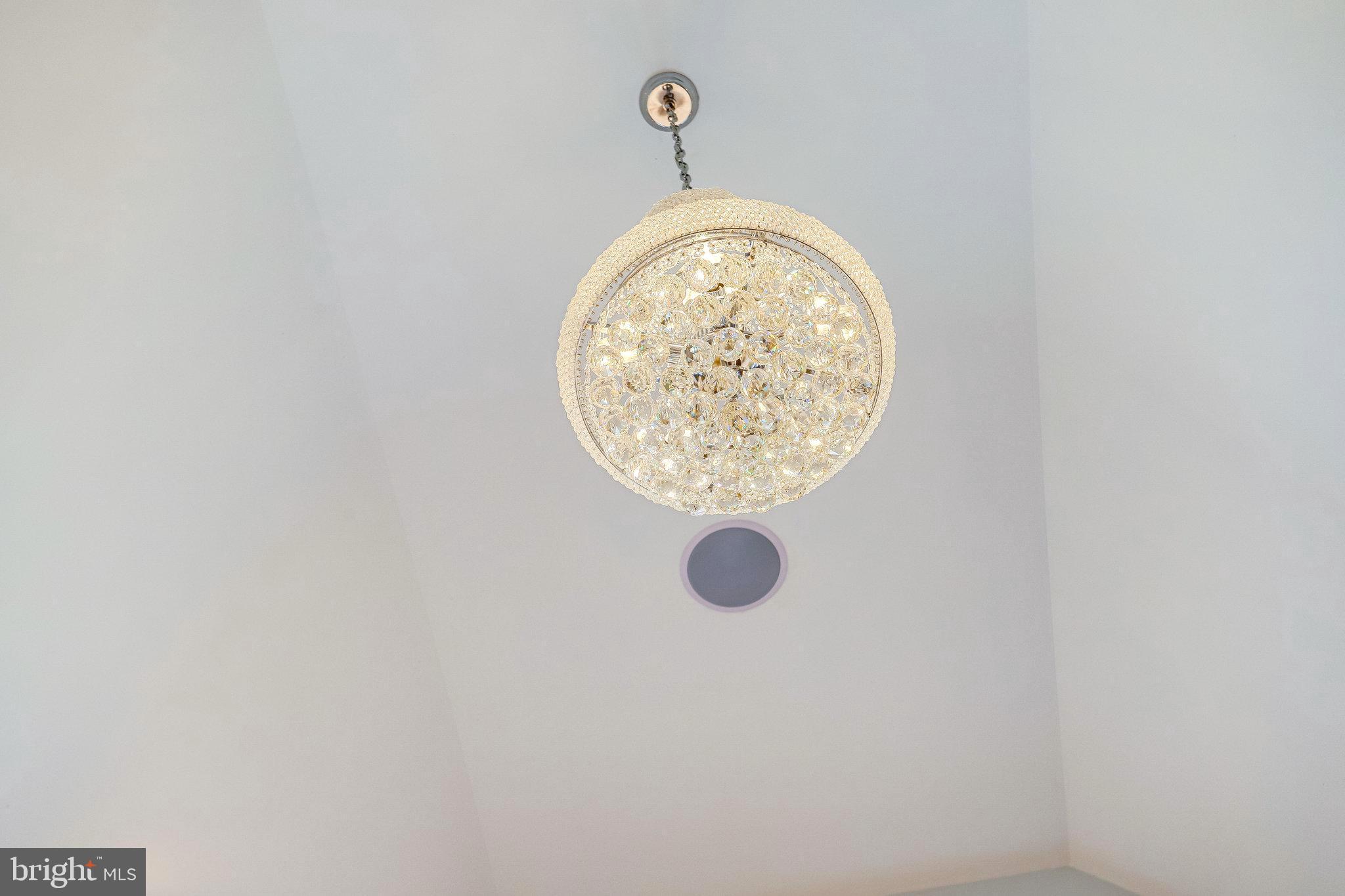 ORCHARD CREST - Residential