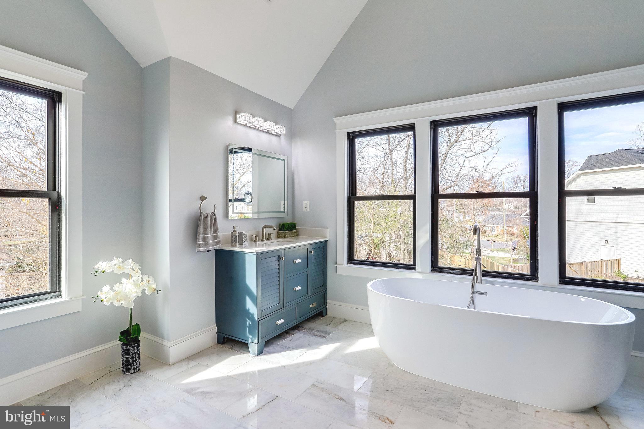 ORCHARD CREST - Residential