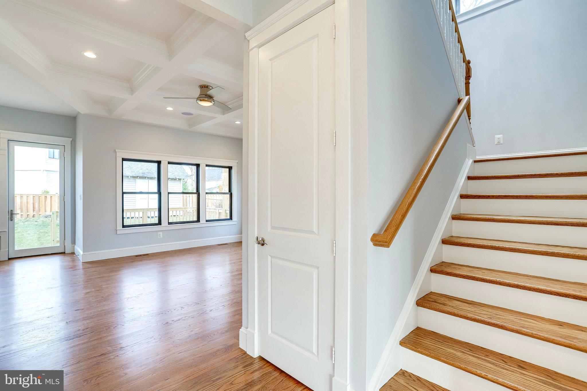 ORCHARD CREST - Residential