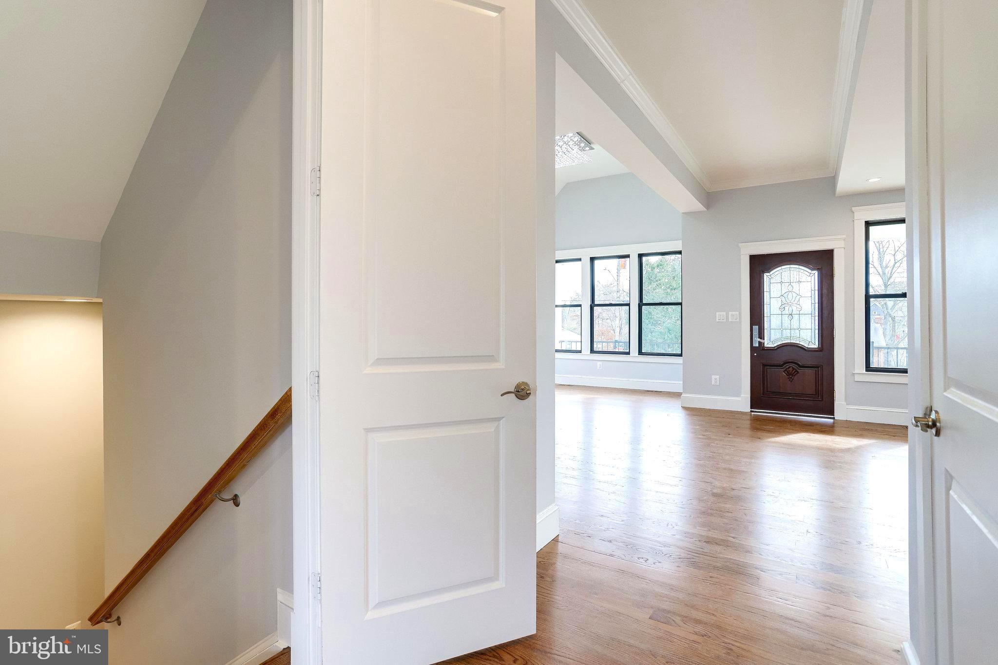 ORCHARD CREST - Residential