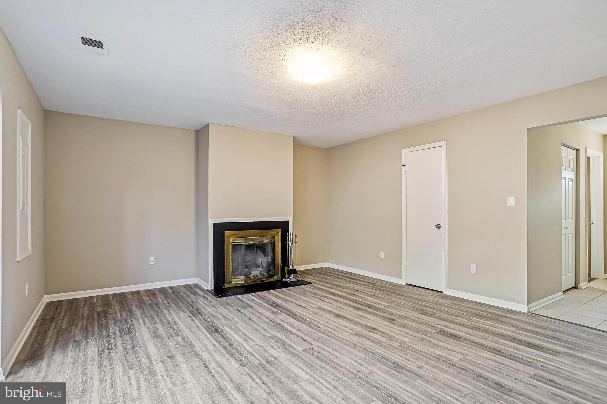 BRANDERMILL - Residential