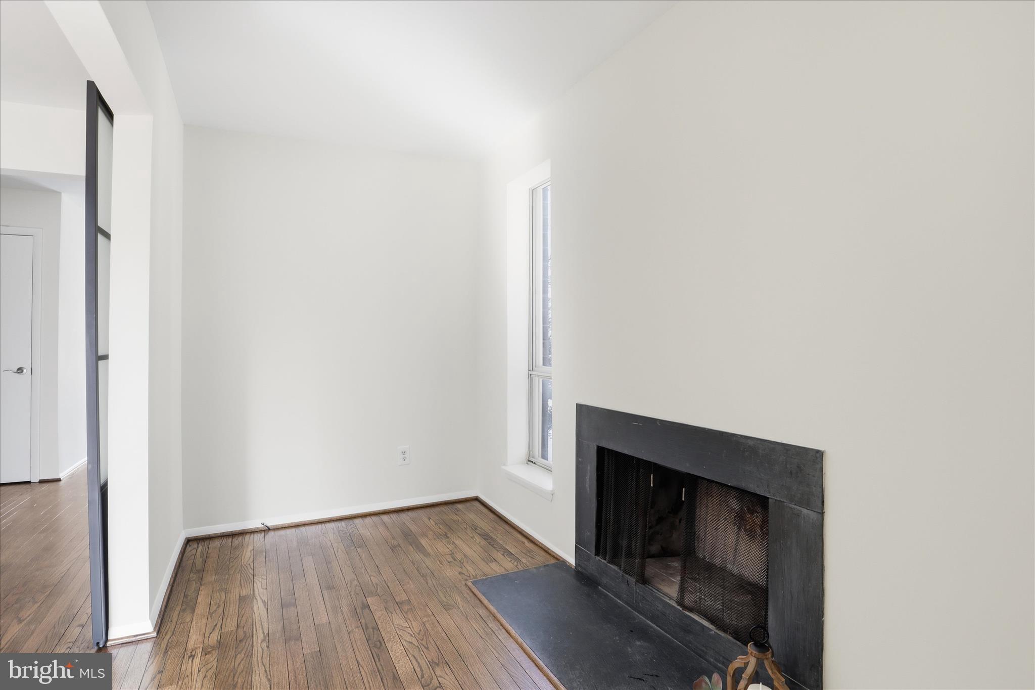 VILLAGE OF OWEN BROWN - Residential