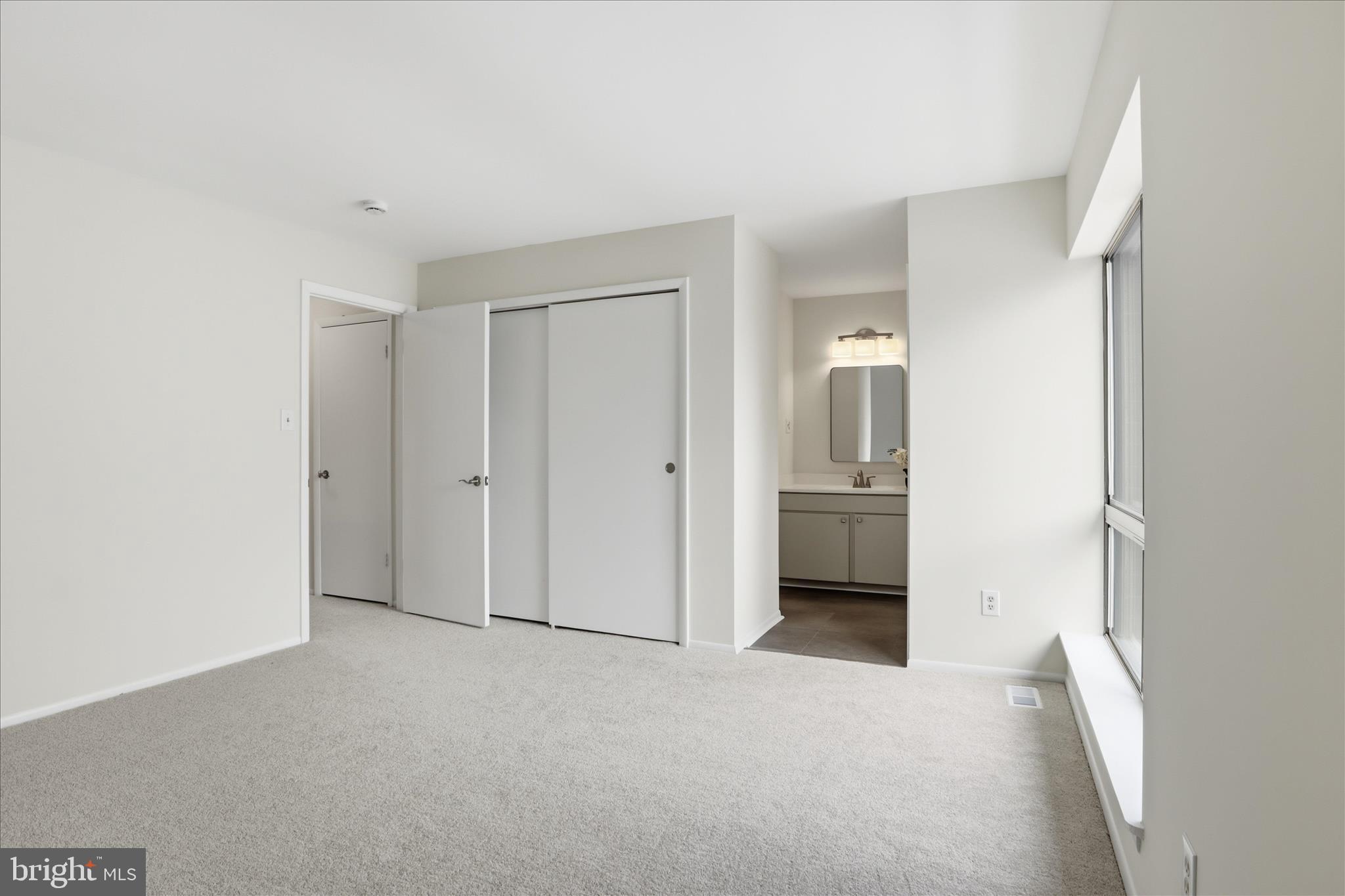 VILLAGE OF OWEN BROWN - Residential